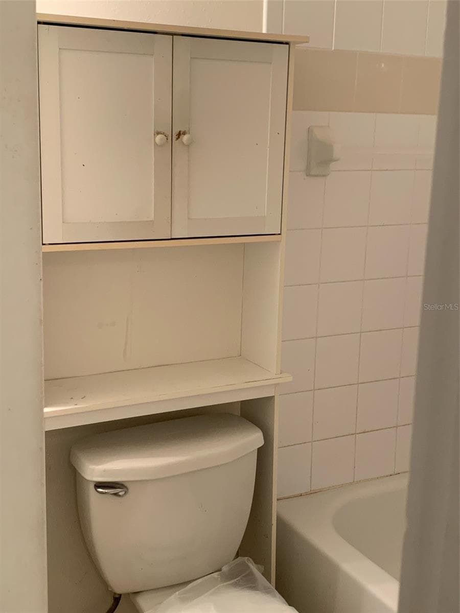 Condominium at 12403 HIBISCUS OAK PL #202, TAMPA, photo 32 of 40