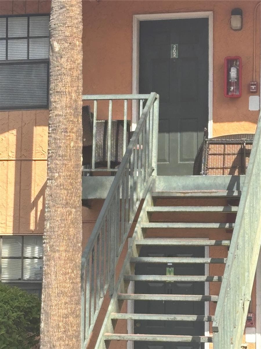 Condominium at 12403 HIBISCUS OAK PL #202, TAMPA, photo 38 of 40