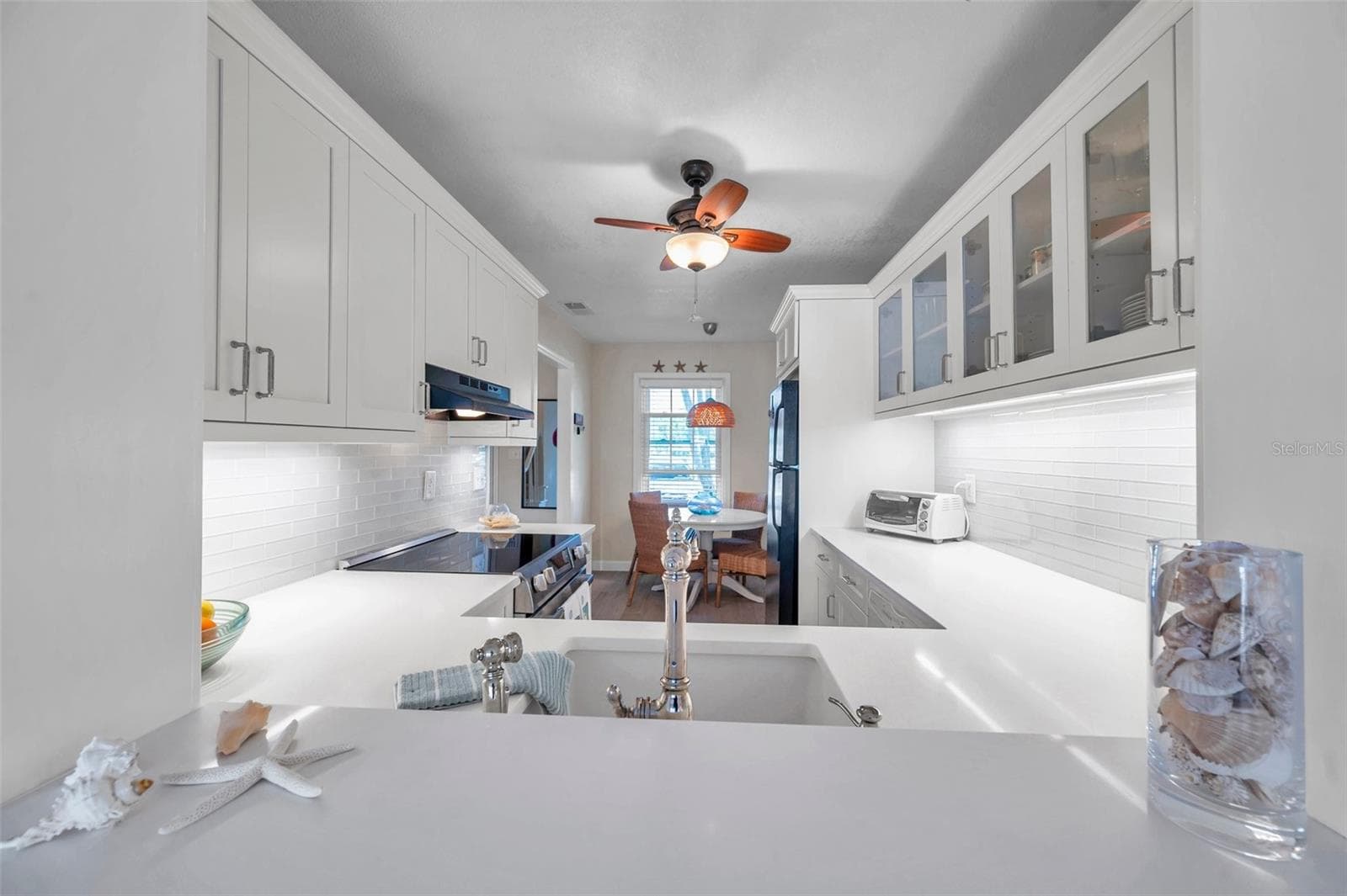 Townhouse at 4766 SNOOK DR SE, ST PETERSBURG, photo 8 of 54