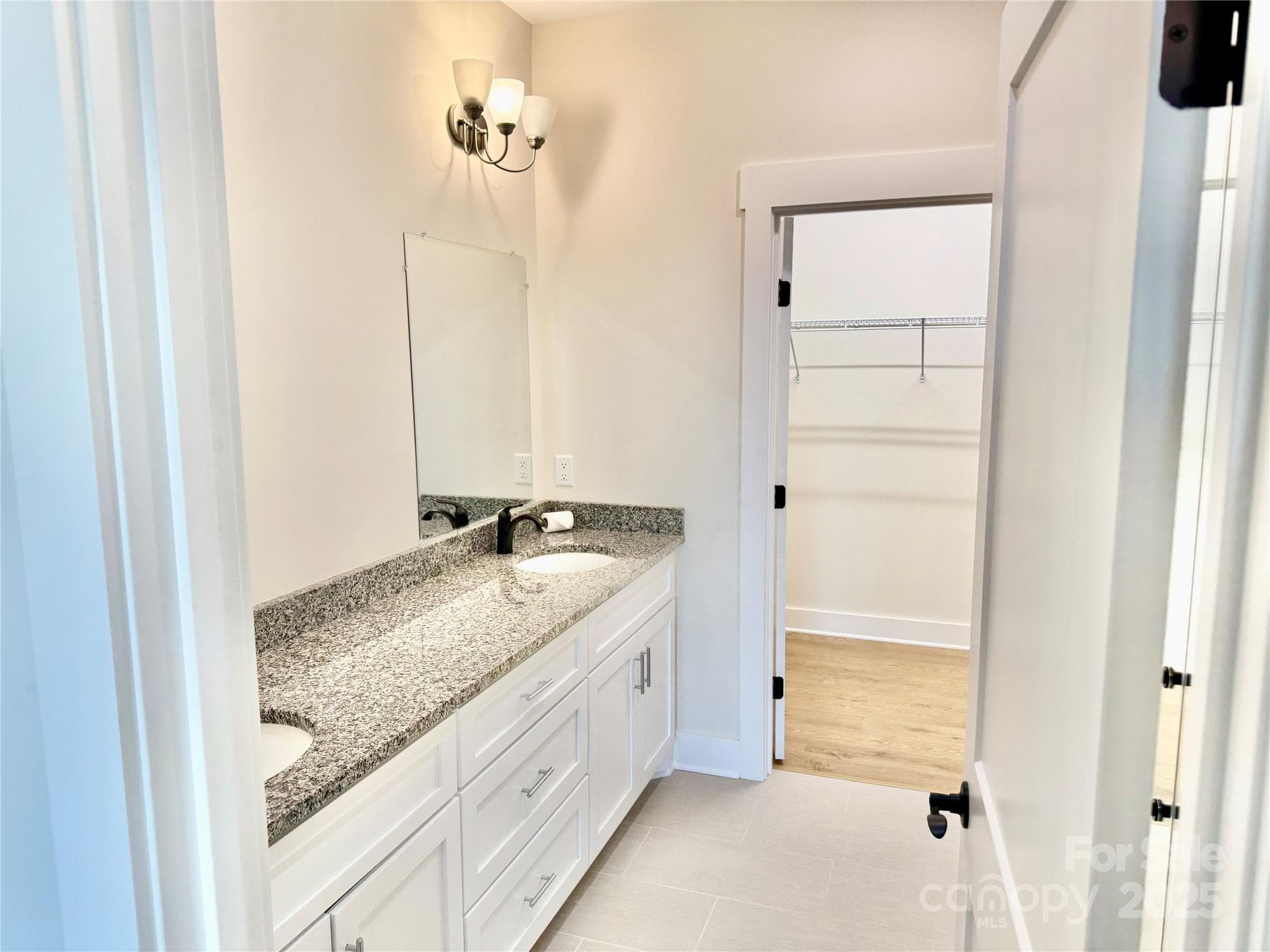 Single Family Residence at 1387 River Club Ridge, Lenoir, photo 16 of 48