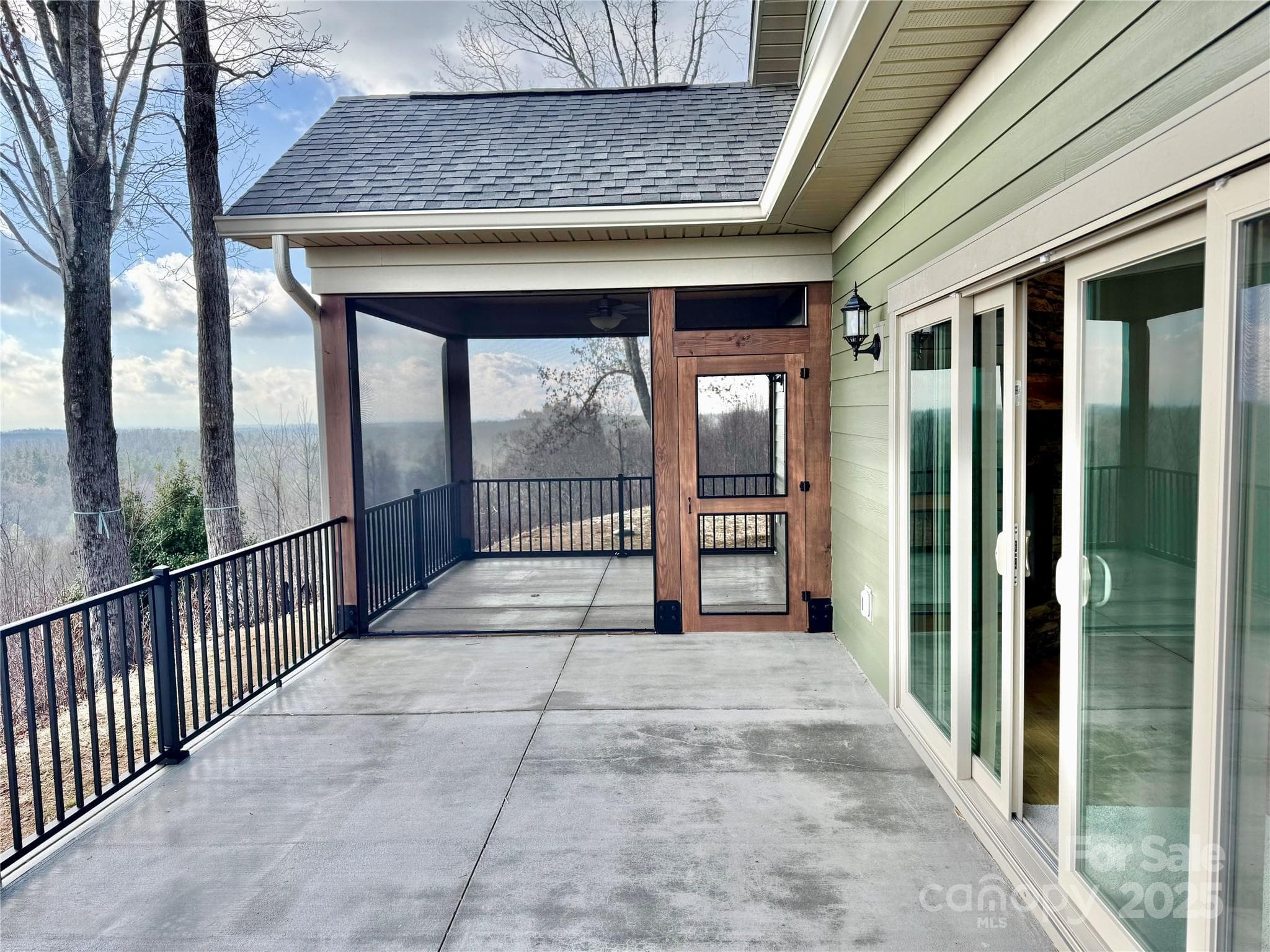 Single Family Residence at 1387 River Club Ridge, Lenoir, photo 11 of 48