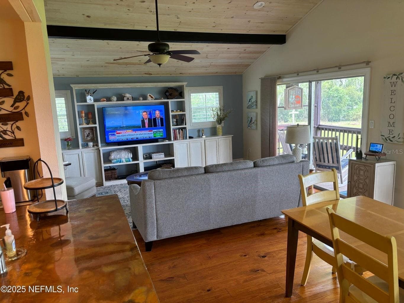 Living Room - 6001 BIRD ISLAND DR, LADY LAKE