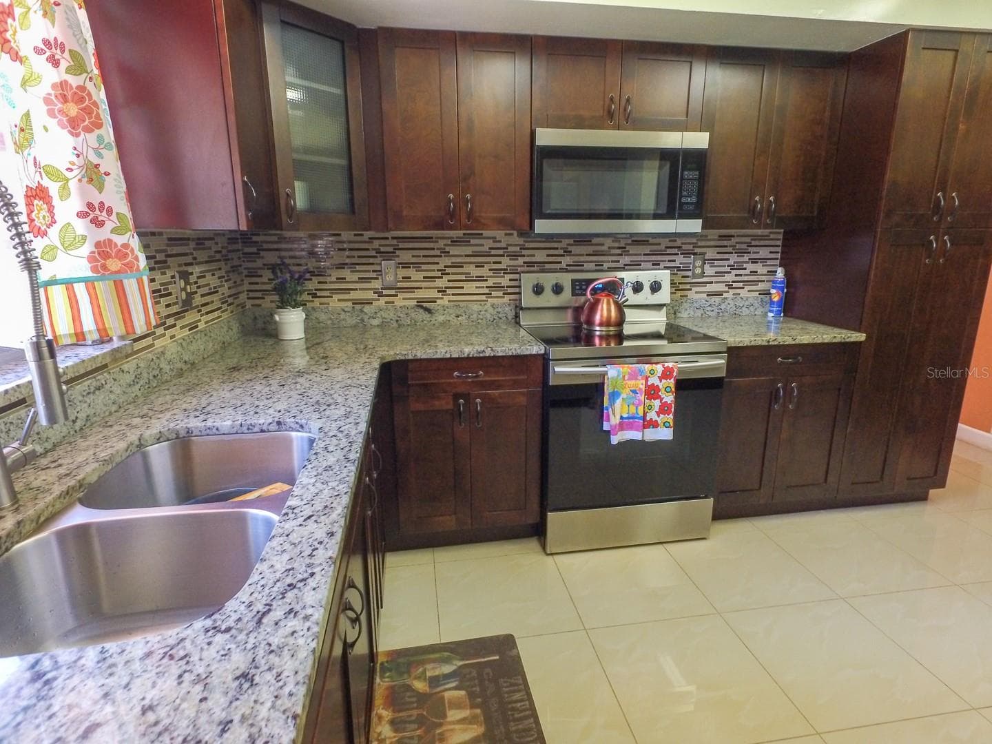 Single Family Residence at 4902 FIVE ACRE RD, PLANT CITY, photo 17 of 41