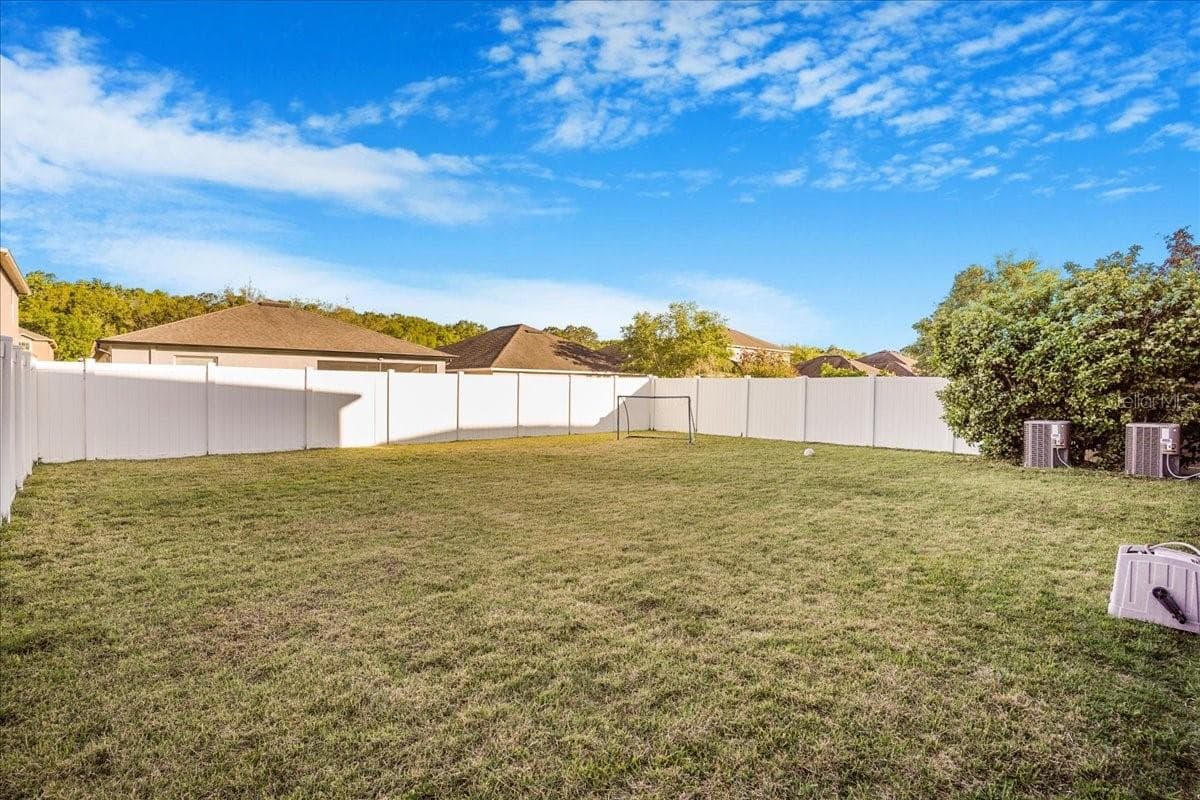 Single Family Residence at 20427 CAROLINA CHERRY CT, TAMPA, photo 25 of 59