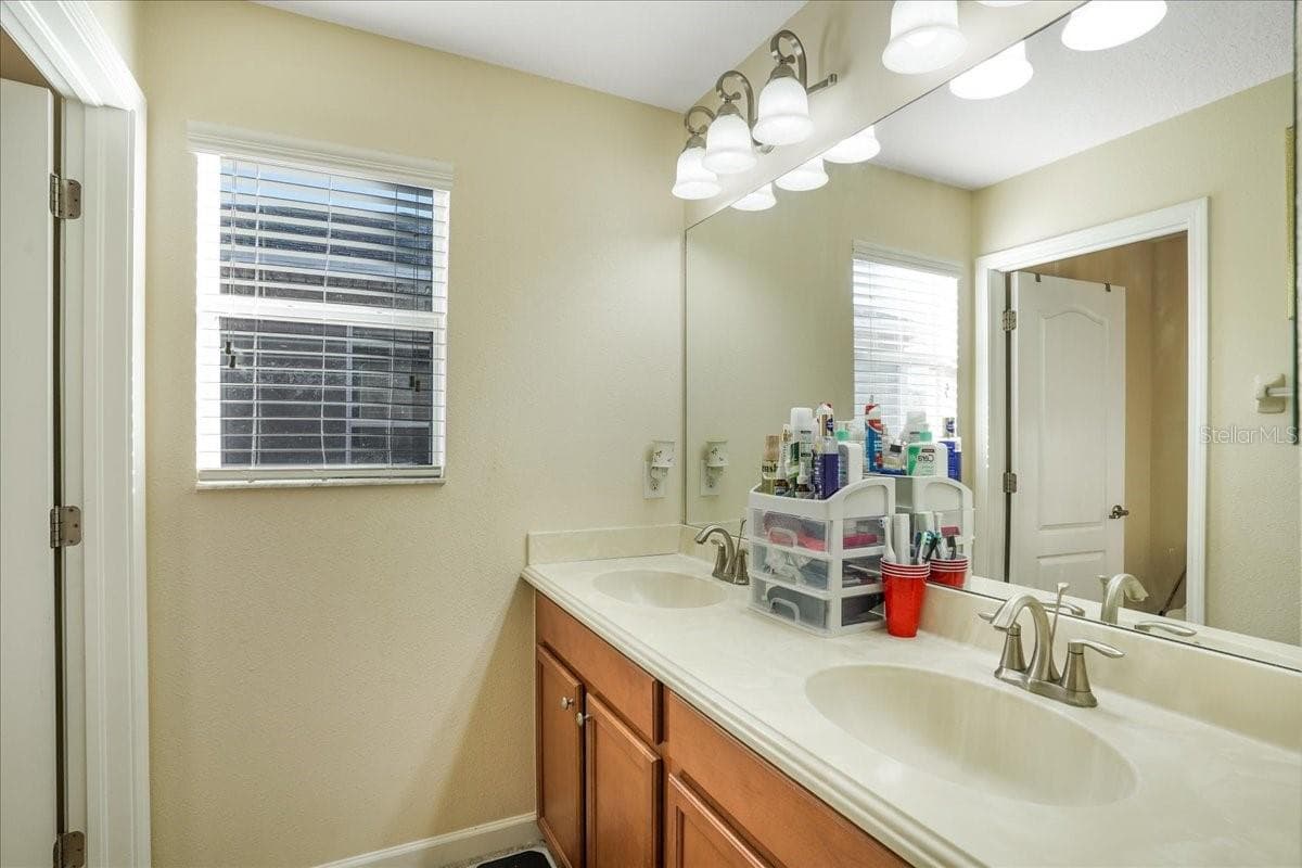 Single Family Residence at 20427 CAROLINA CHERRY CT, TAMPA, photo 58 of 59