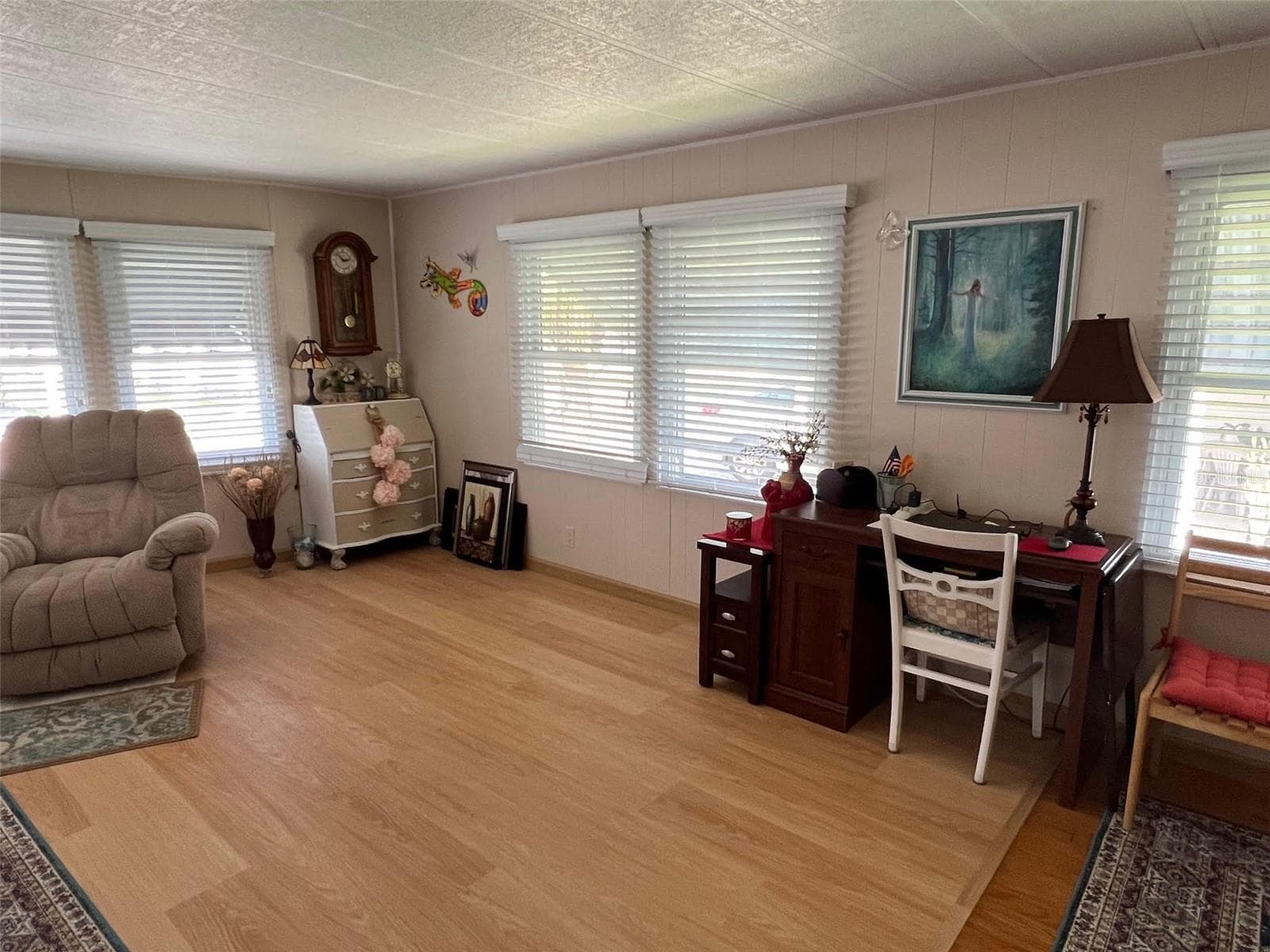 Manufactured Home at 709 SUGAR PALM ST, LARGO, photo 14 of 34