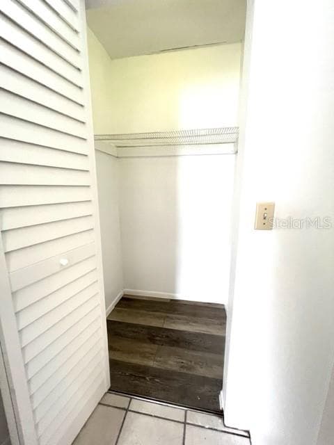 Entry/Coat Closet - 2538 CITRUS CLUB LN #105, ORLANDO
