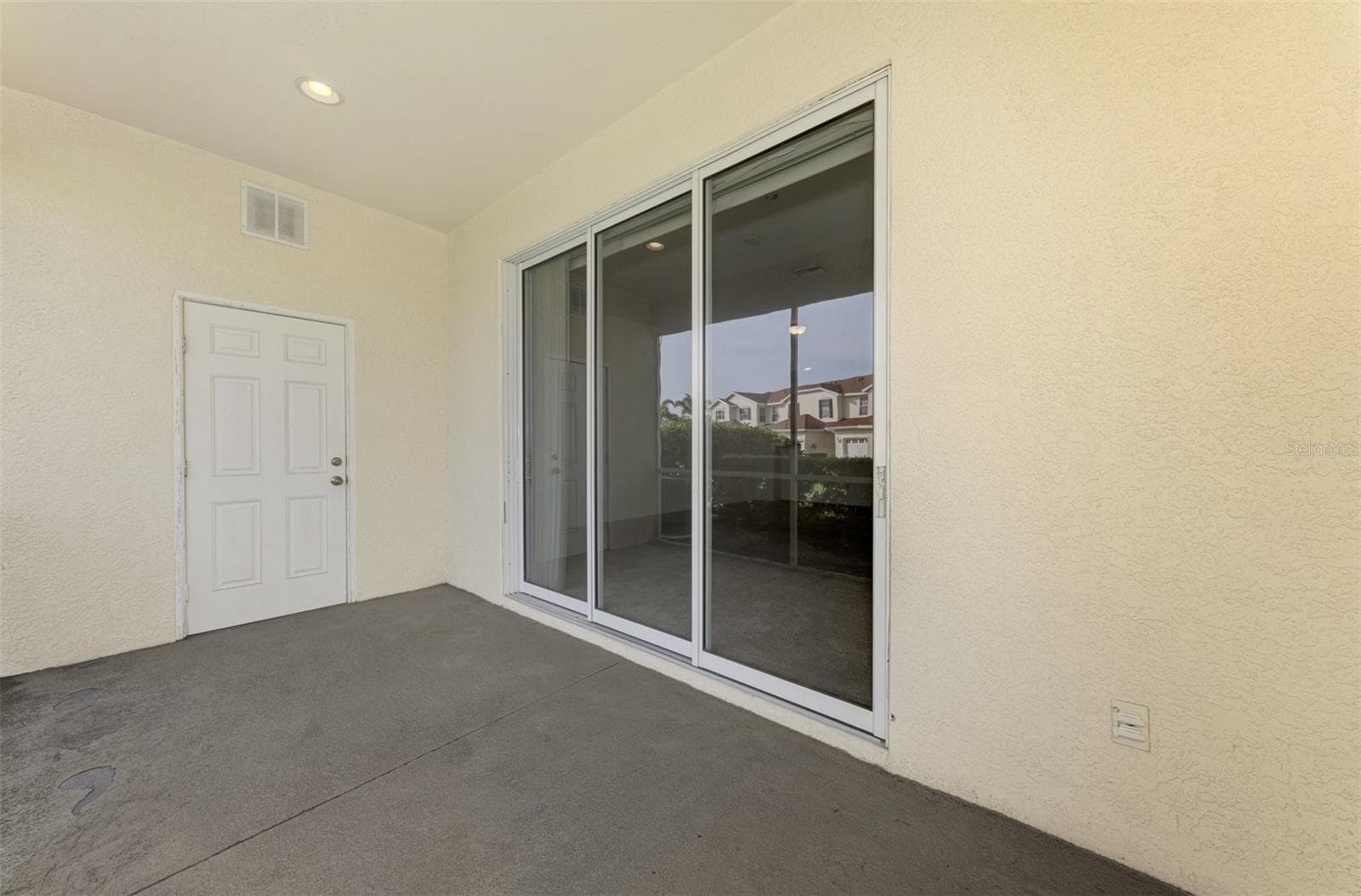 Townhouse at 1156 JONAH DR, NORTH PORT, photo 48 of 62