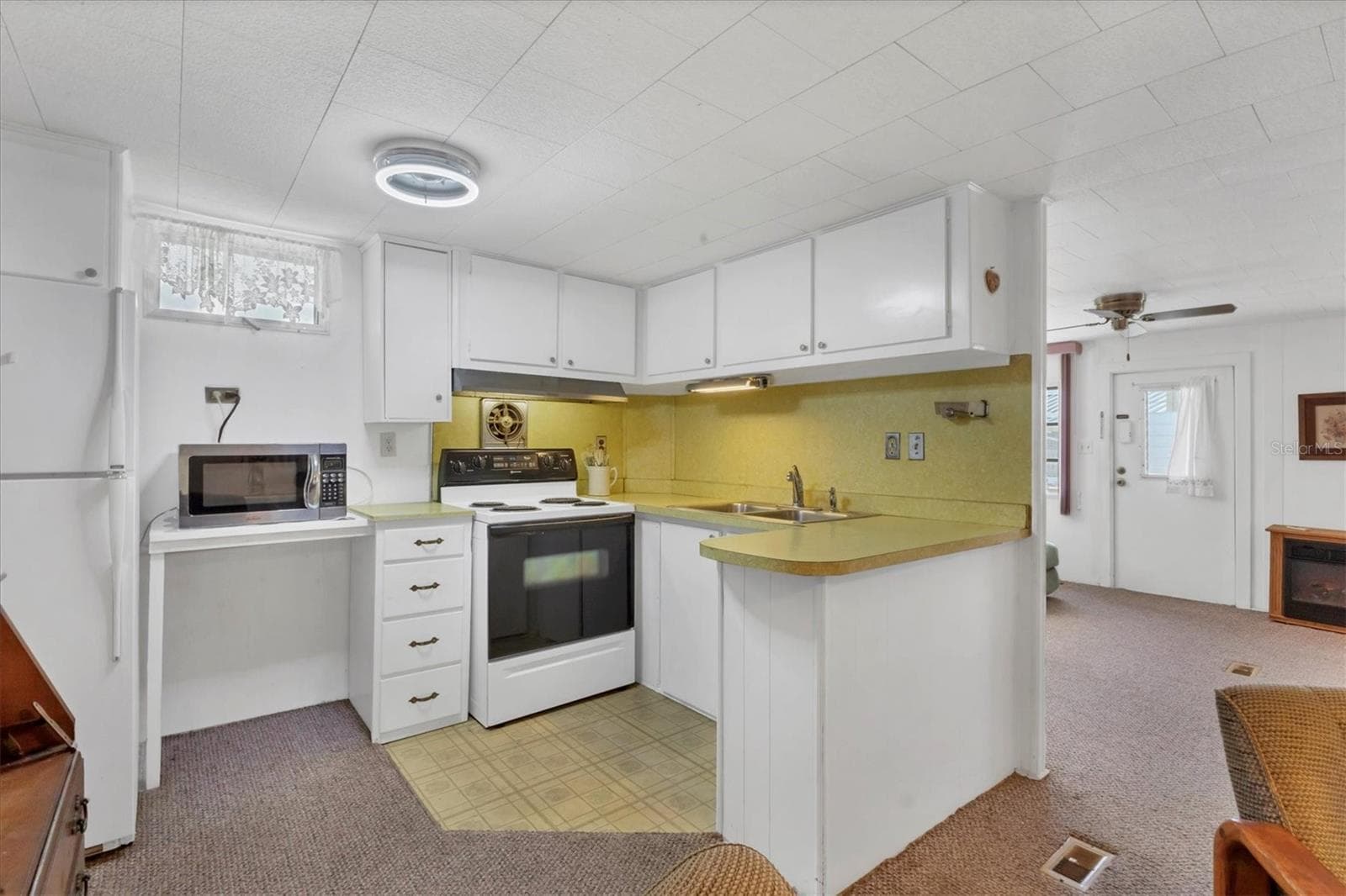 kitchen - 1212 41ST AVENUE DR E, ELLENTON