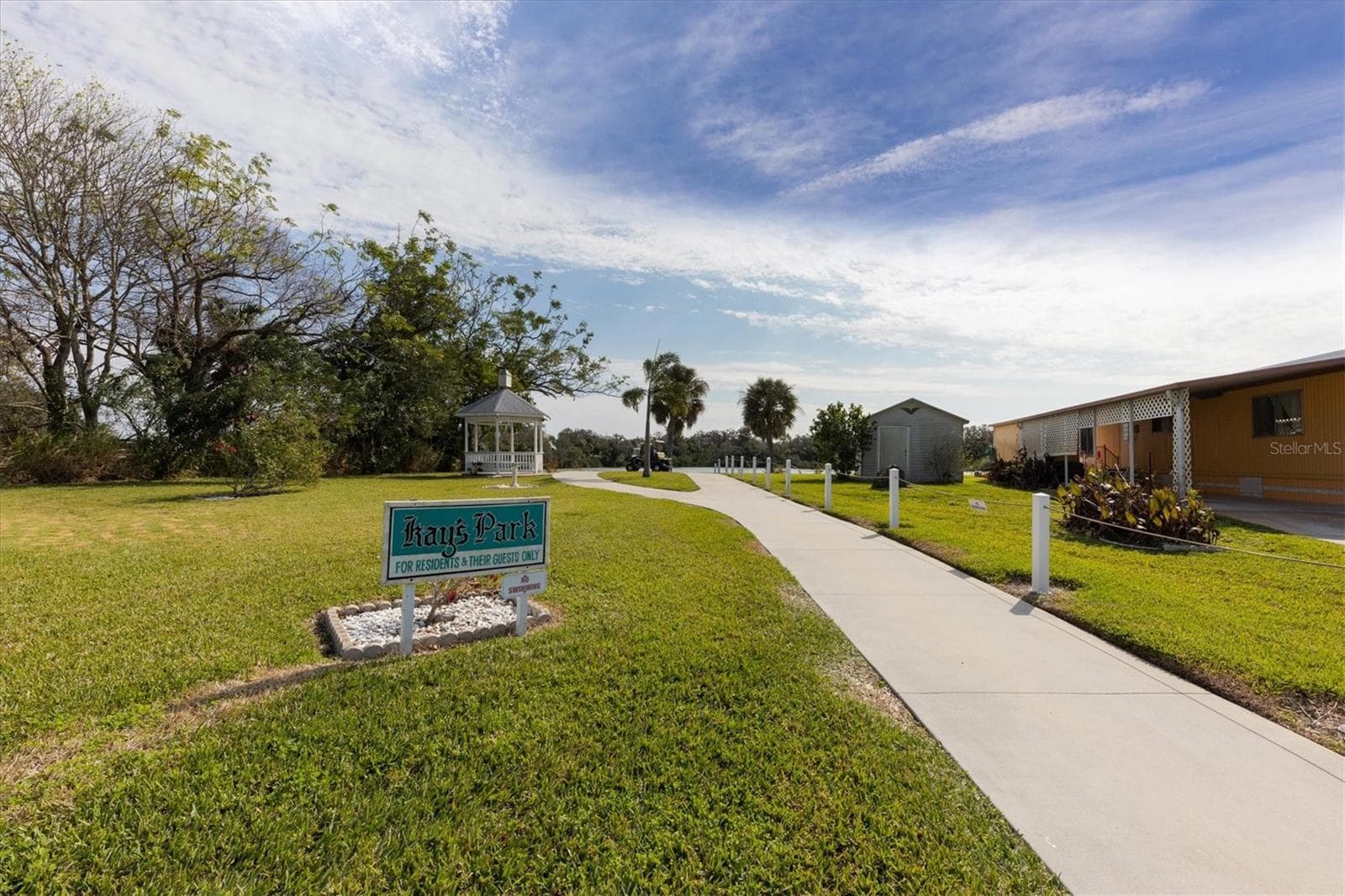 Kays Park on Nature Lake - 1212 41ST AVENUE DR E, ELLENTON
