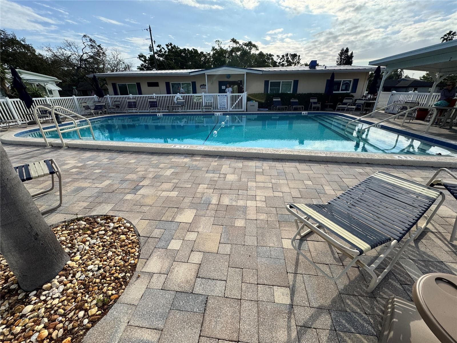 Mobile Home at 2331 BELLEAIR RD #Lot 237, CLEARWATER, photo 28 of 35
