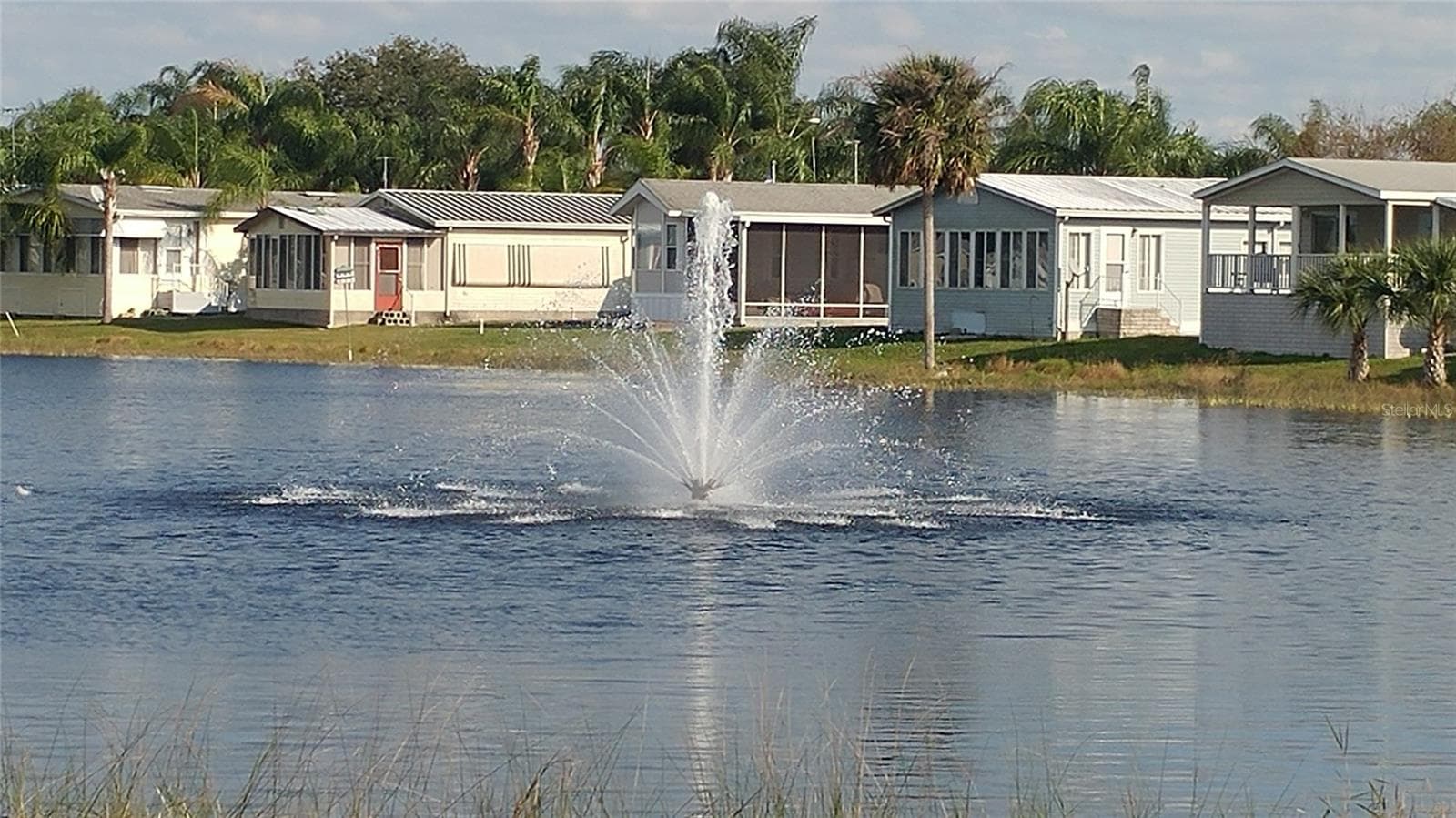 Manufactured Home at 10 RED QUILL CIR, LAKE WALES, photo 22 of 29