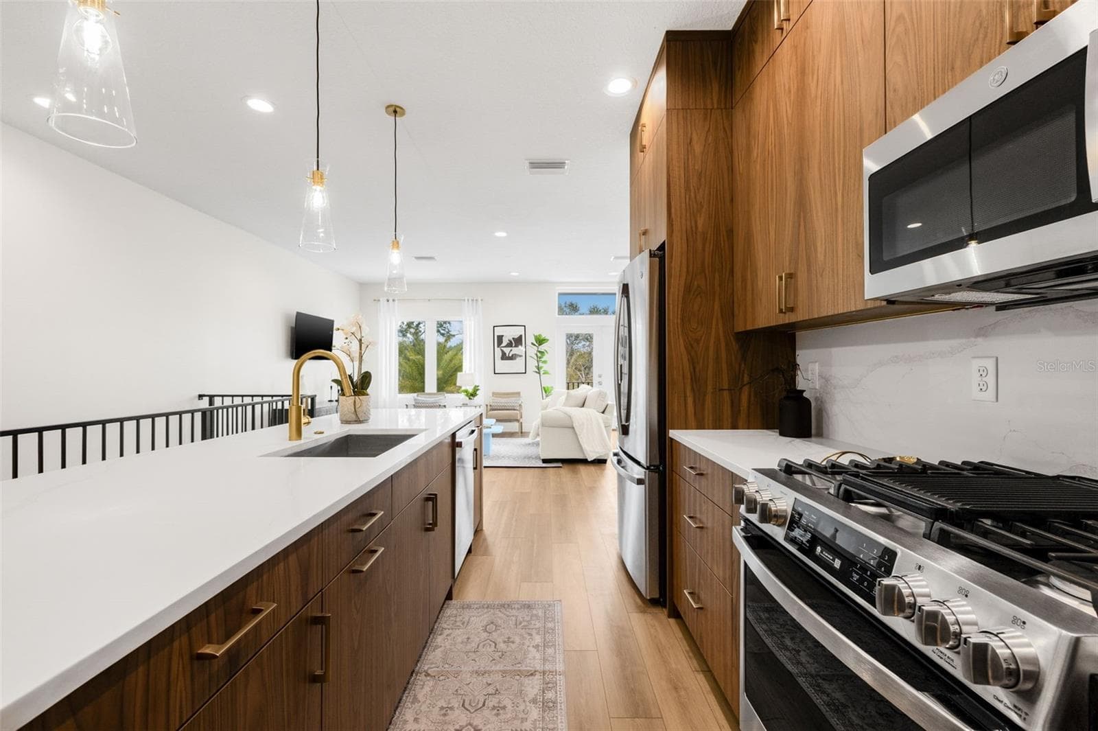 Townhouse at 484 87TH AVENUE NORTH, ST PETERSBURG, photo 17 of 66