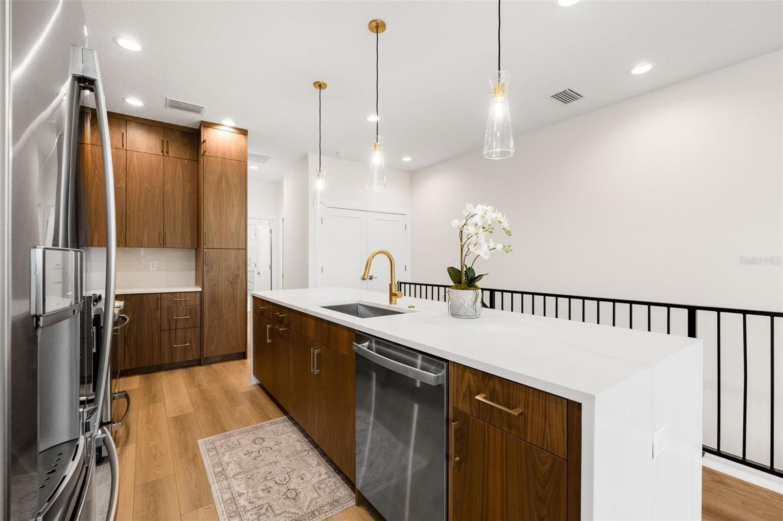Townhouse at 484 87TH AVENUE NORTH, ST PETERSBURG, photo 15 of 66