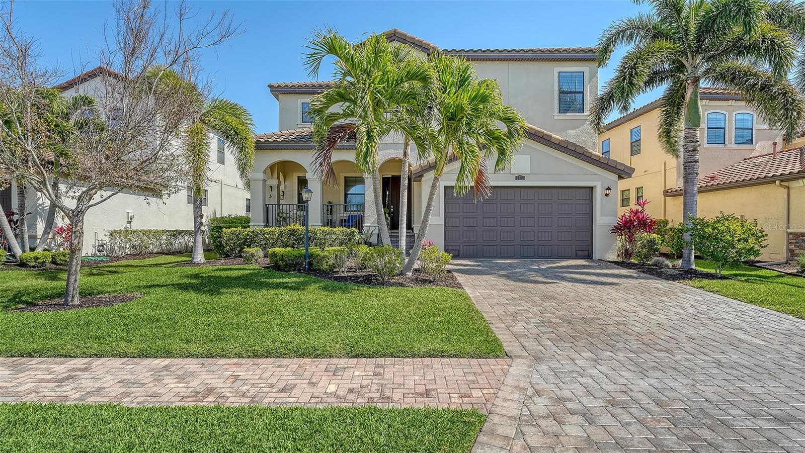5723 TITLE ROW DR