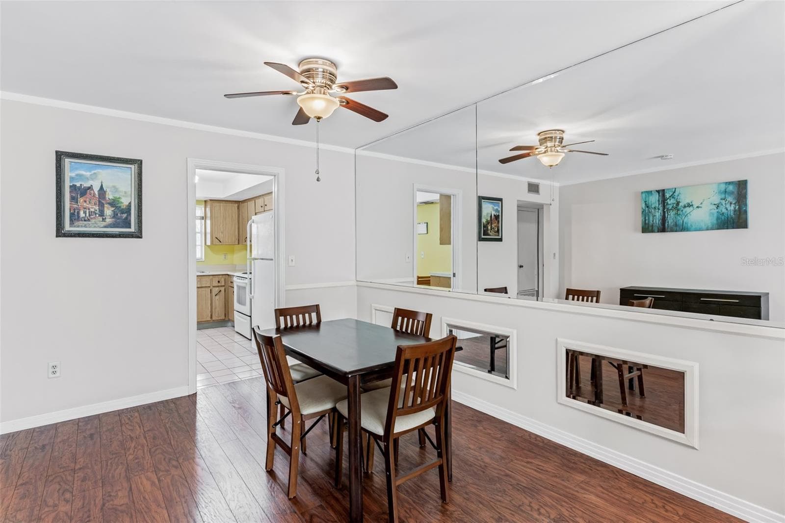 Dining area - 147 BLUFF VIEW DR #206, BELLEAIR BLUFFS