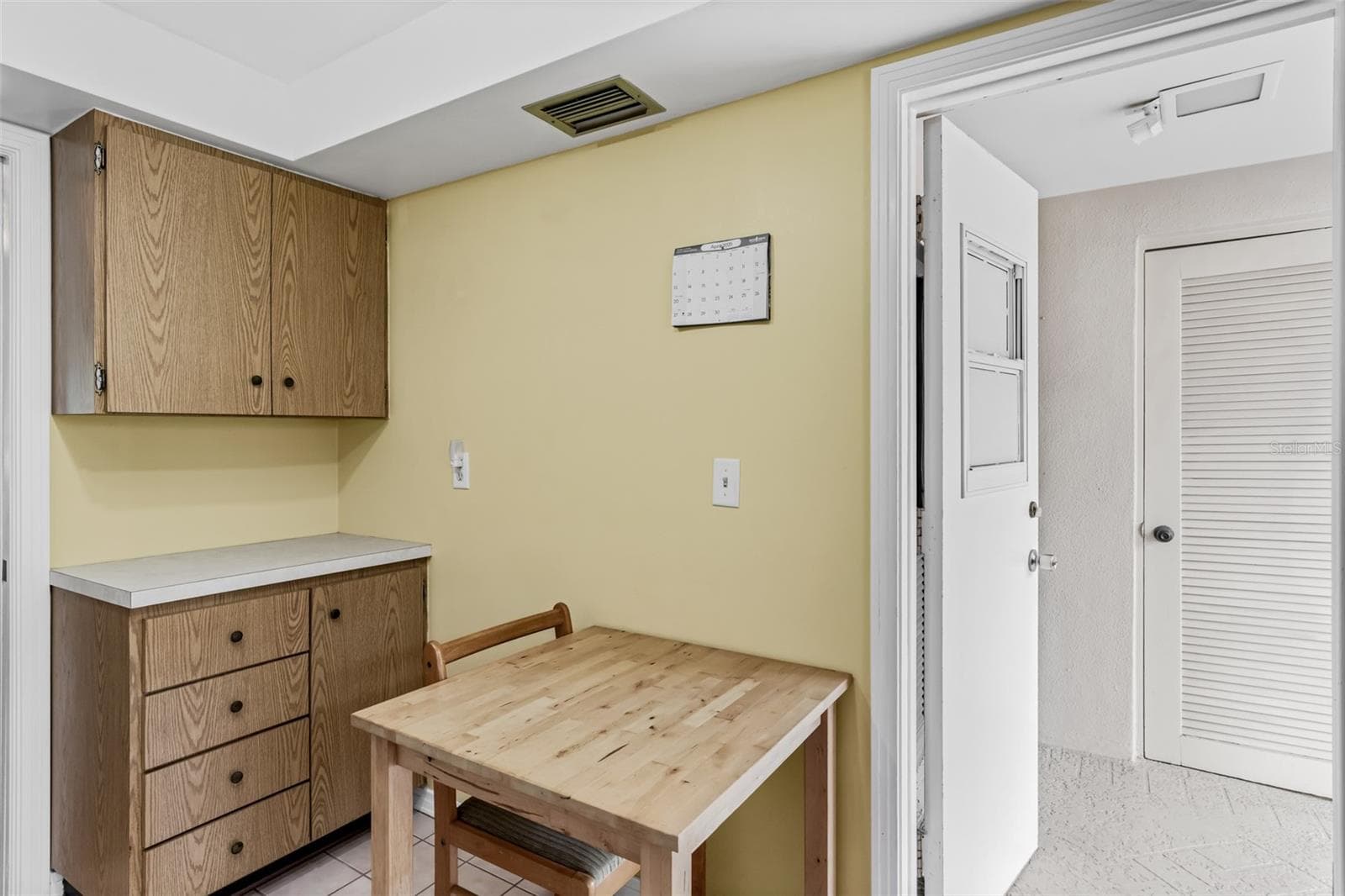 Kitchen - 147 BLUFF VIEW DR #206, BELLEAIR BLUFFS
