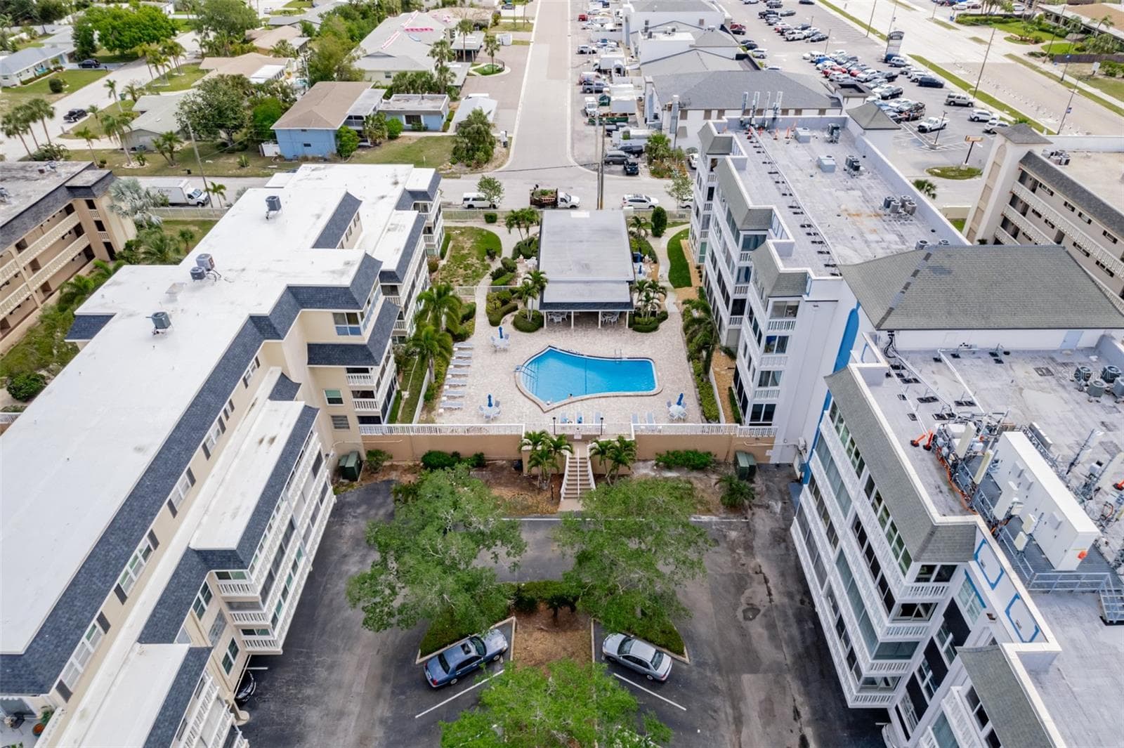 Aerial - 147 BLUFF VIEW DR #206, BELLEAIR BLUFFS