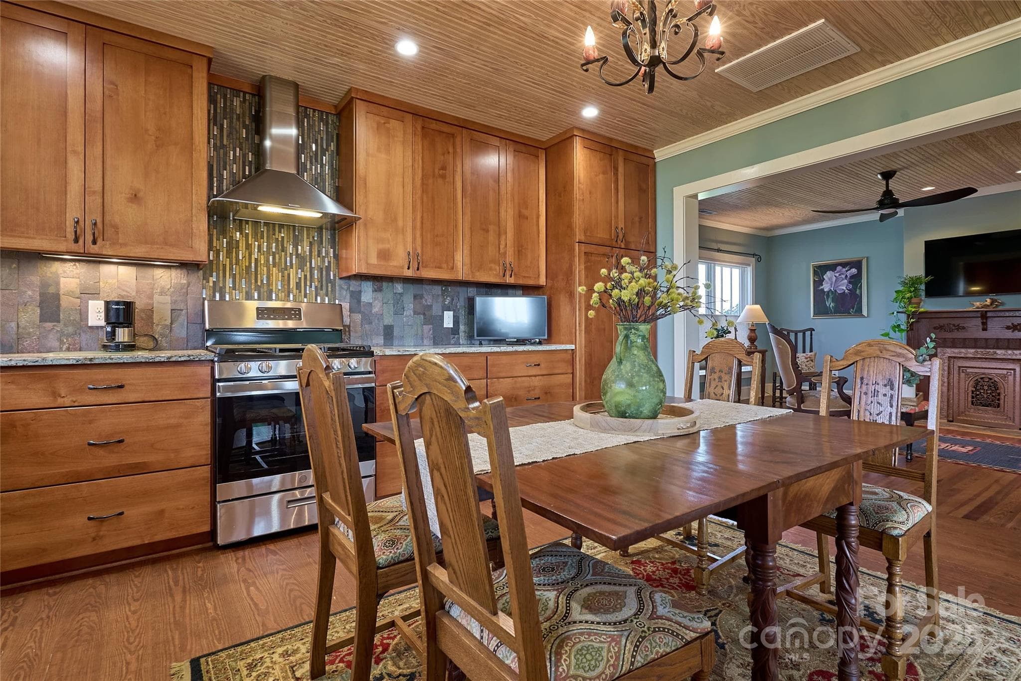 Single Family Residence at 570 Lambs Grill Road, Rutherfordton, photo 12 of 40