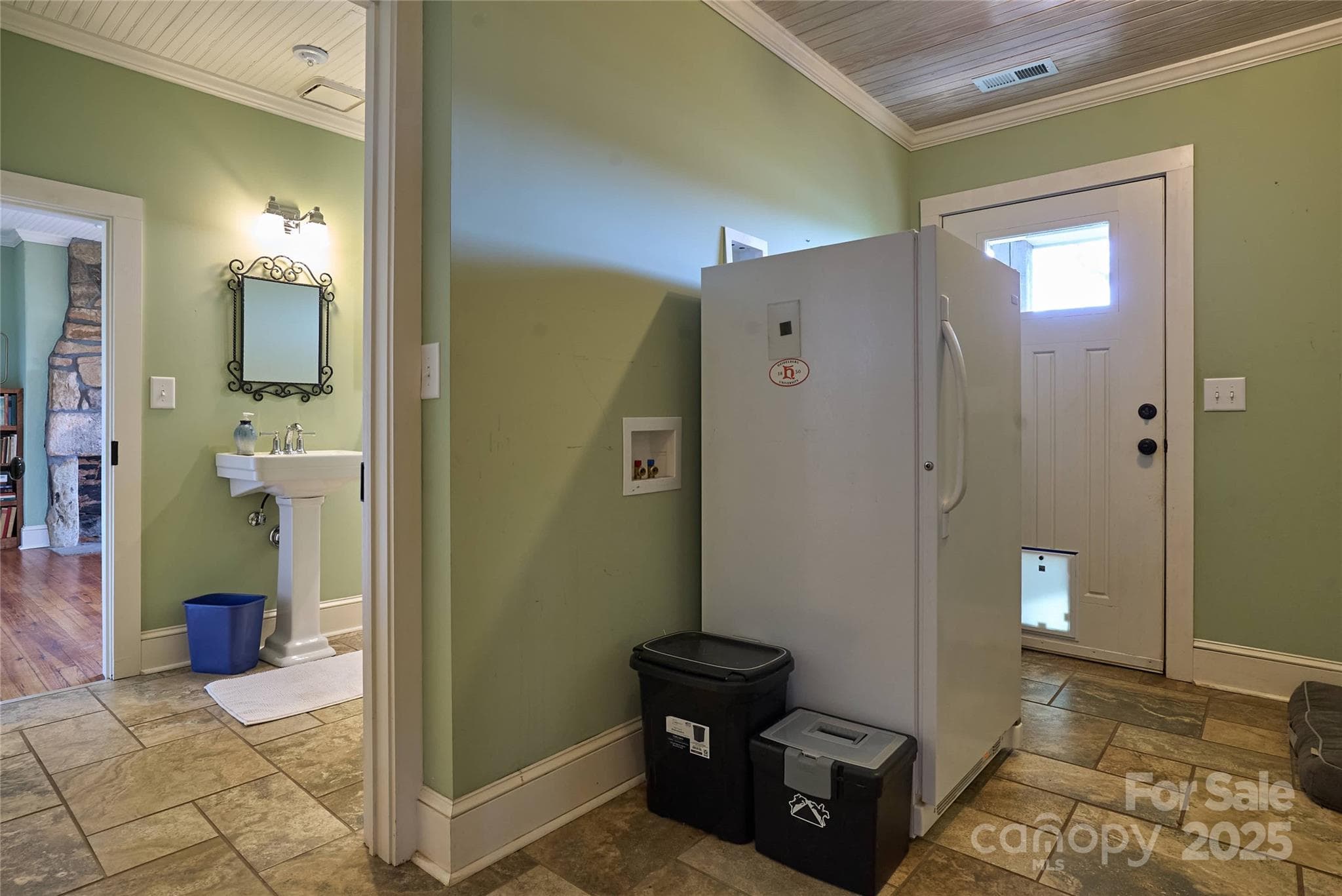 Single Family Residence at 570 Lambs Grill Road, Rutherfordton, photo 28 of 40