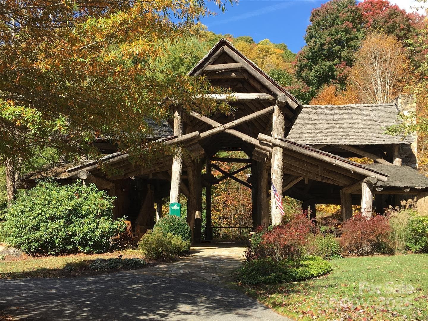WL VC Pavilion - Mars Hill