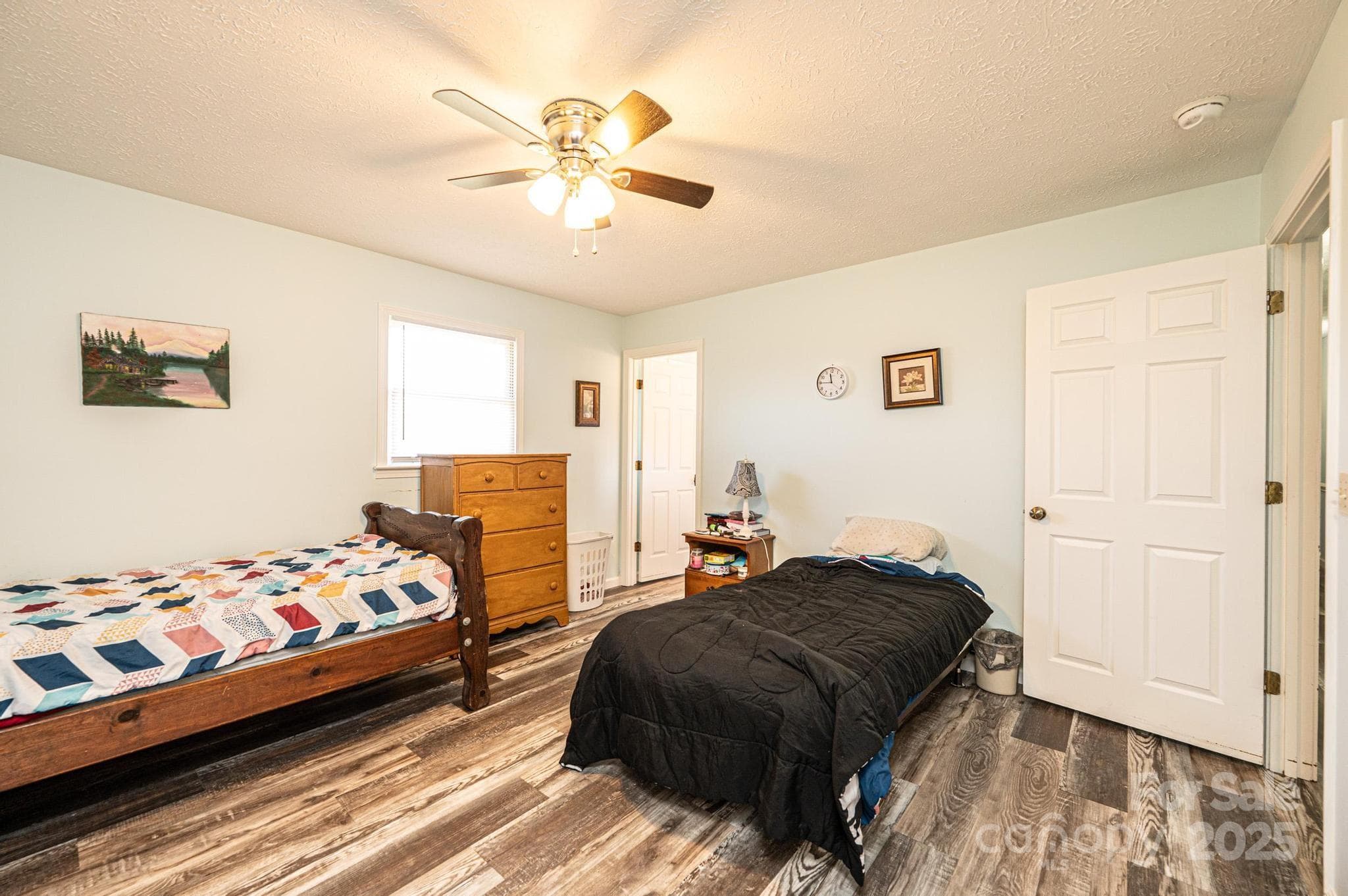 Single Family Residence at Lenoir, photo 21 of 42