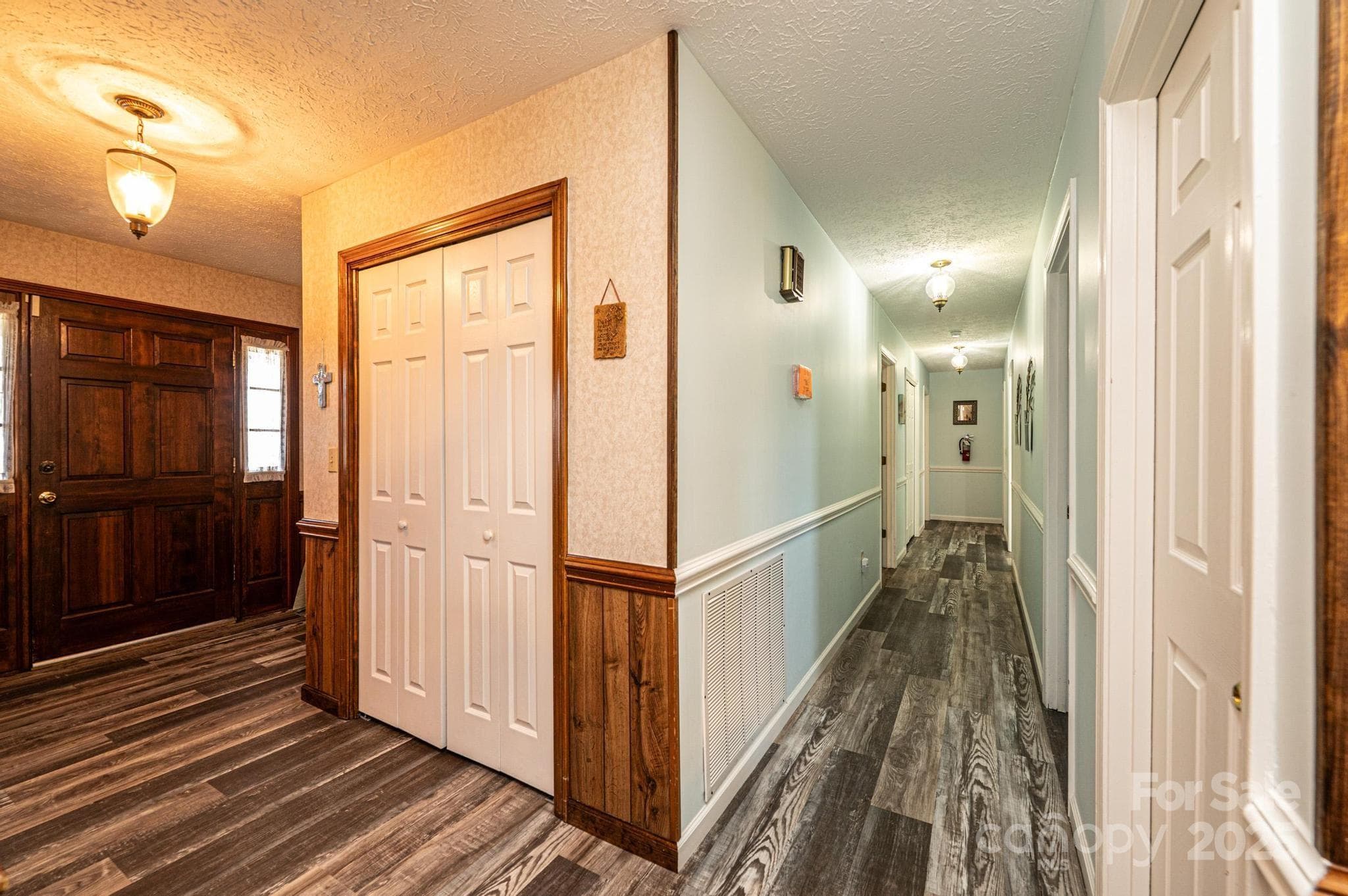 Single Family Residence at Lenoir, photo 35 of 42