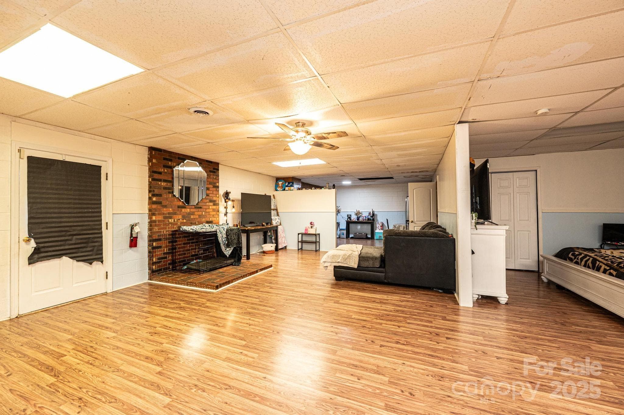 Single Family Residence at Lenoir, photo 40 of 42