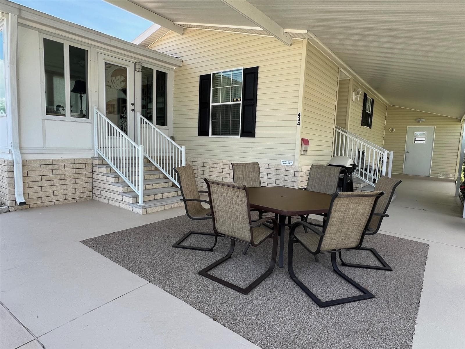 Manufactured Home at 29250 US HIGHWAY 19 N #434, CLEARWATER, photo 6 of 33