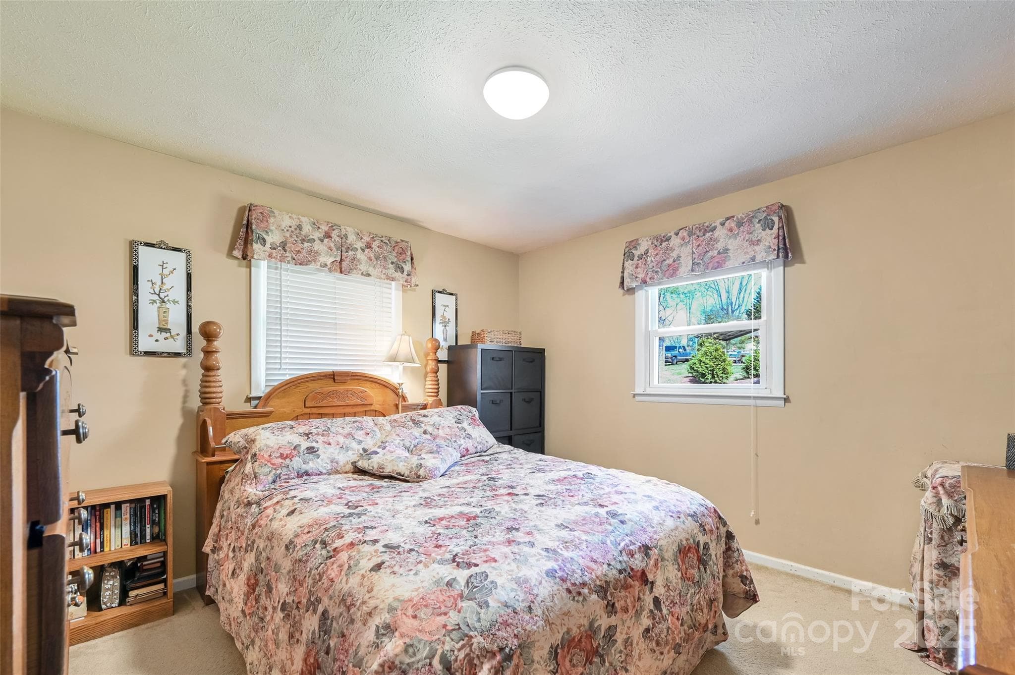 N/A at 29 Delta Drive, Hendersonville, photo 13 of 48