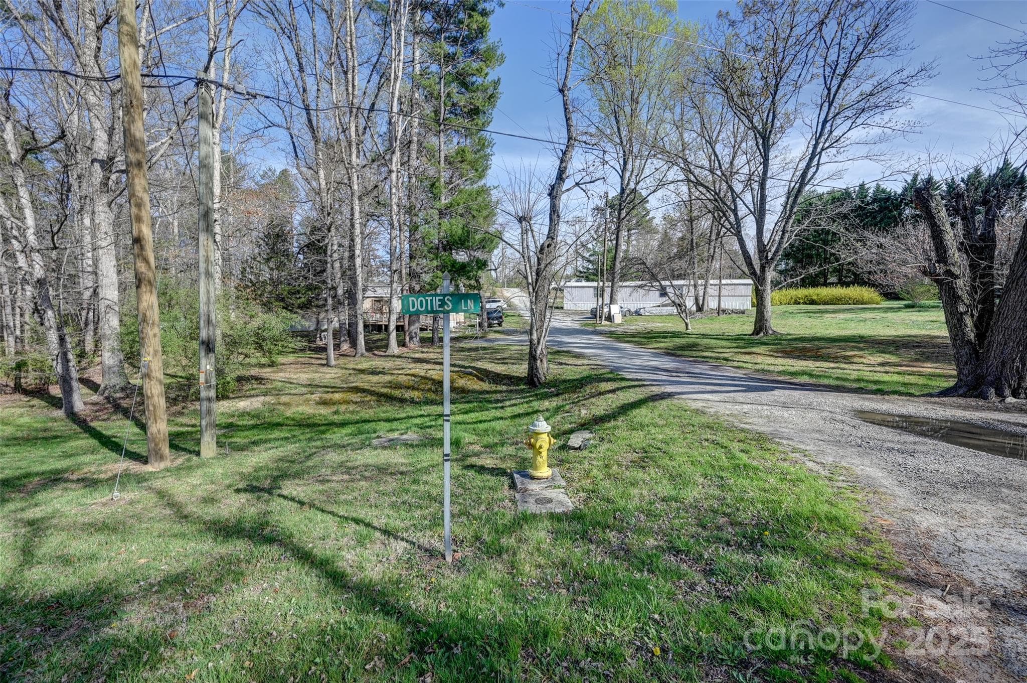 N/A at 29 Delta Drive, Hendersonville, photo 42 of 48