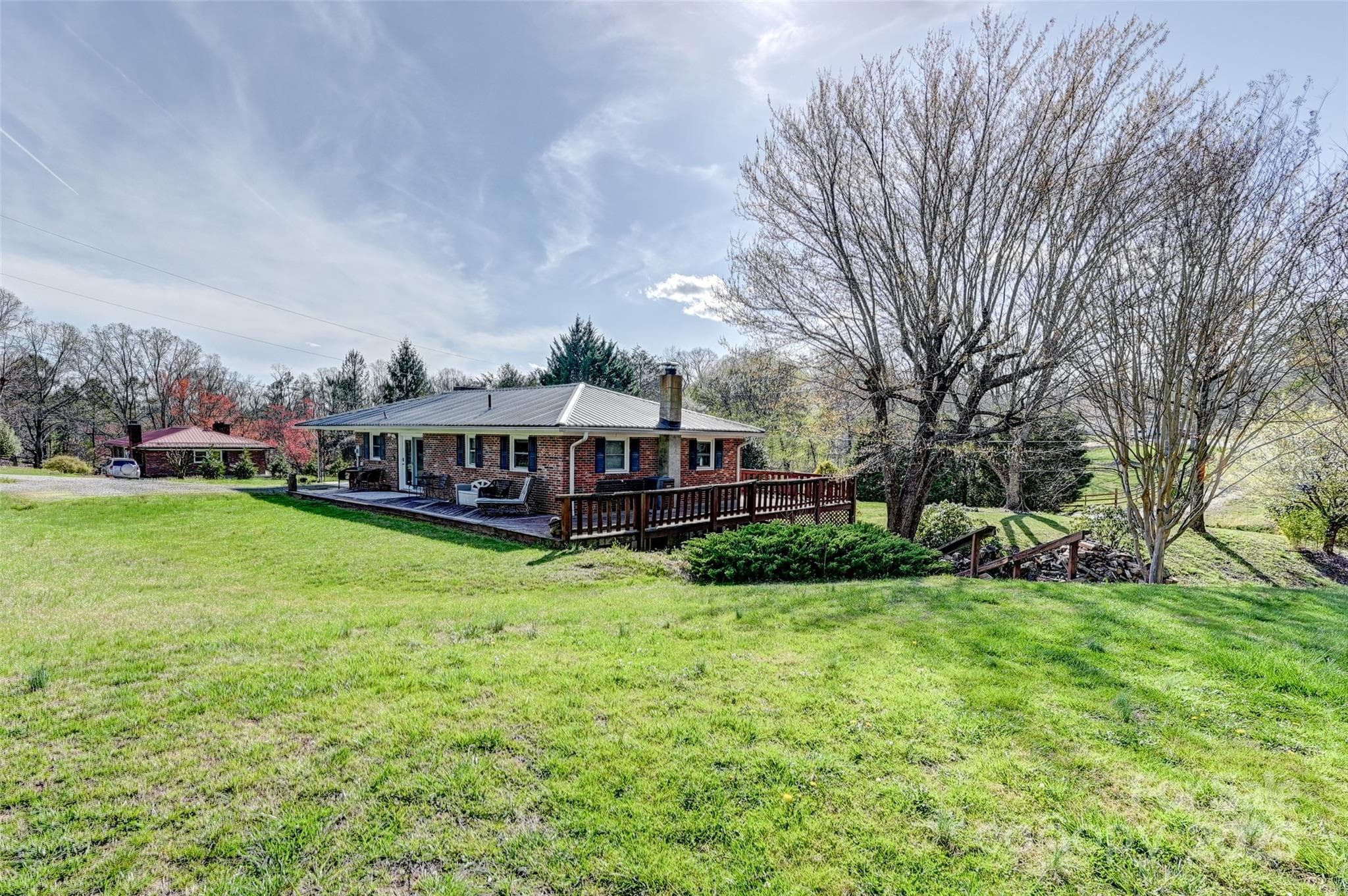 N/A at 29 Delta Drive, Hendersonville, photo 43 of 48