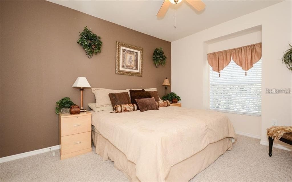 Townhouse at 7685 PLANTATION CIR #B, UNIVERSITY PARK, photo 12 of 31