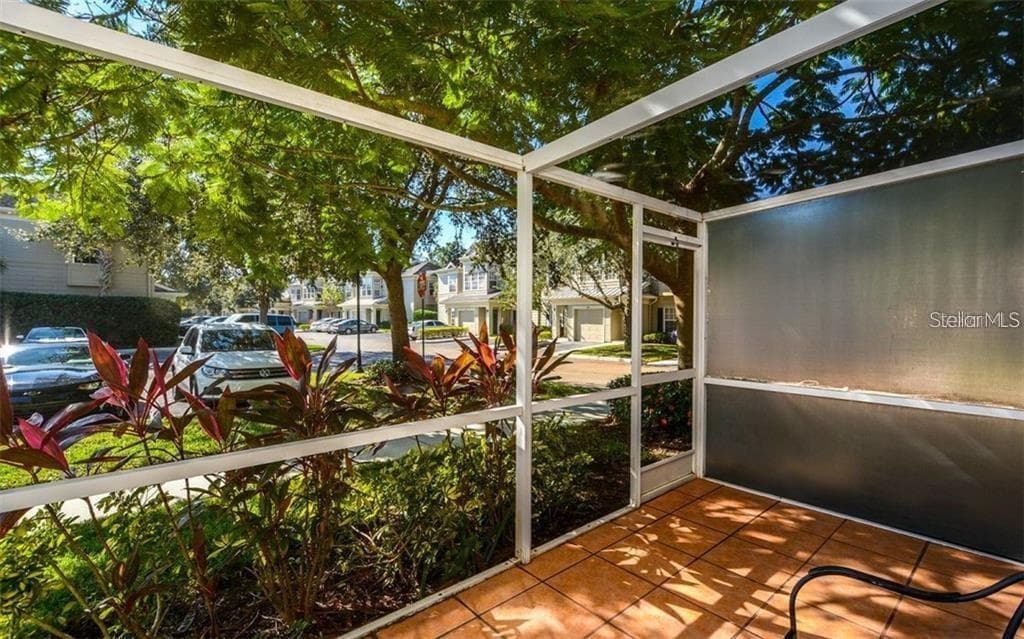 Townhouse at 7685 PLANTATION CIR #B, UNIVERSITY PARK, photo 19 of 31