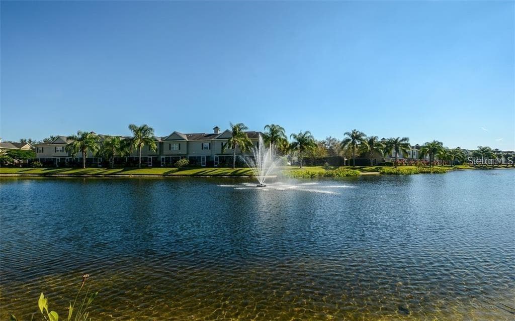 Townhouse at 7685 PLANTATION CIR #B, UNIVERSITY PARK, photo 22 of 31