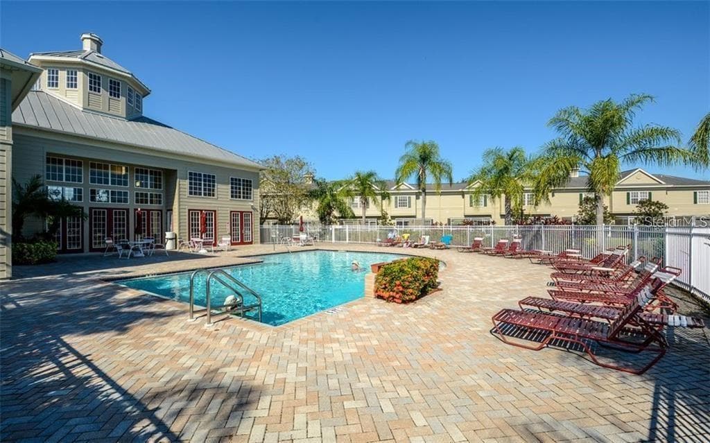 Townhouse at 7685 PLANTATION CIR #B, UNIVERSITY PARK, photo 30 of 31