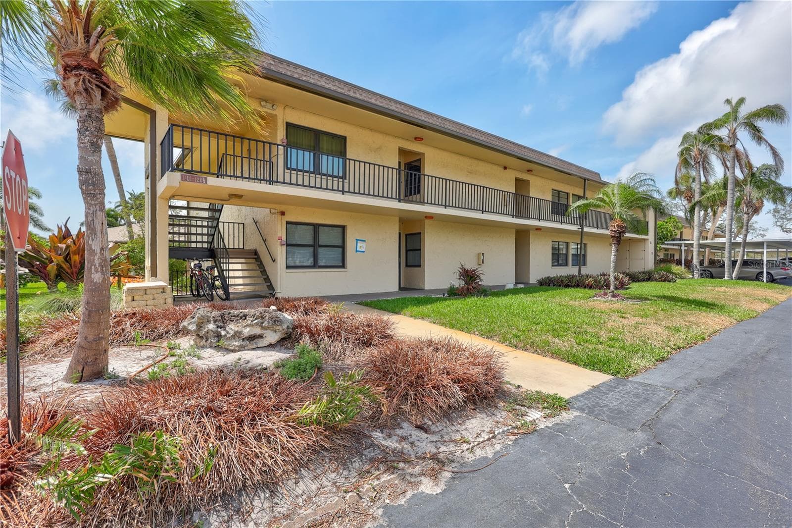 12300 VONN RD #1102