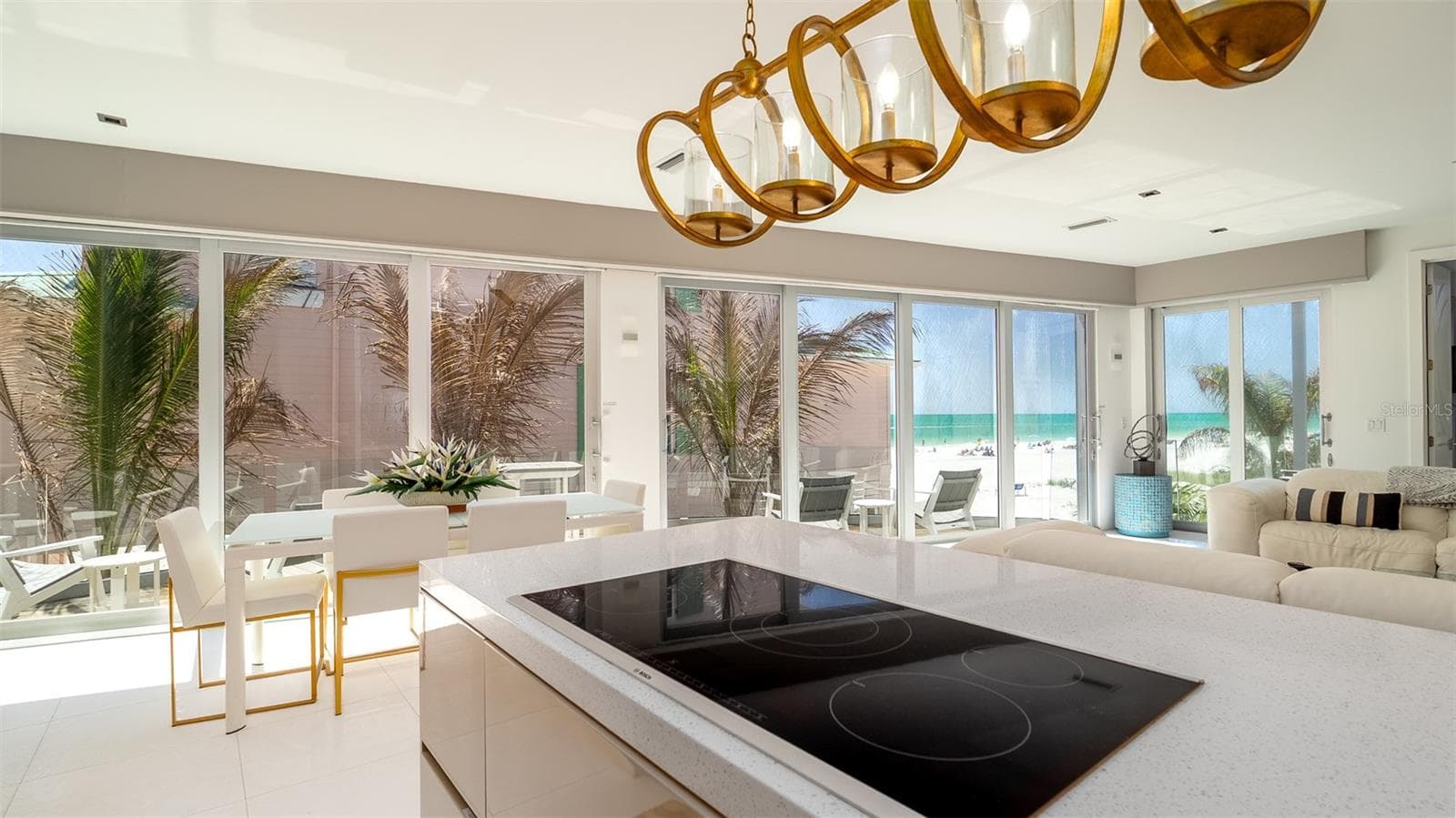 Single Family Residence at 107 ELM AVE, ANNA MARIA, photo 7 of 56