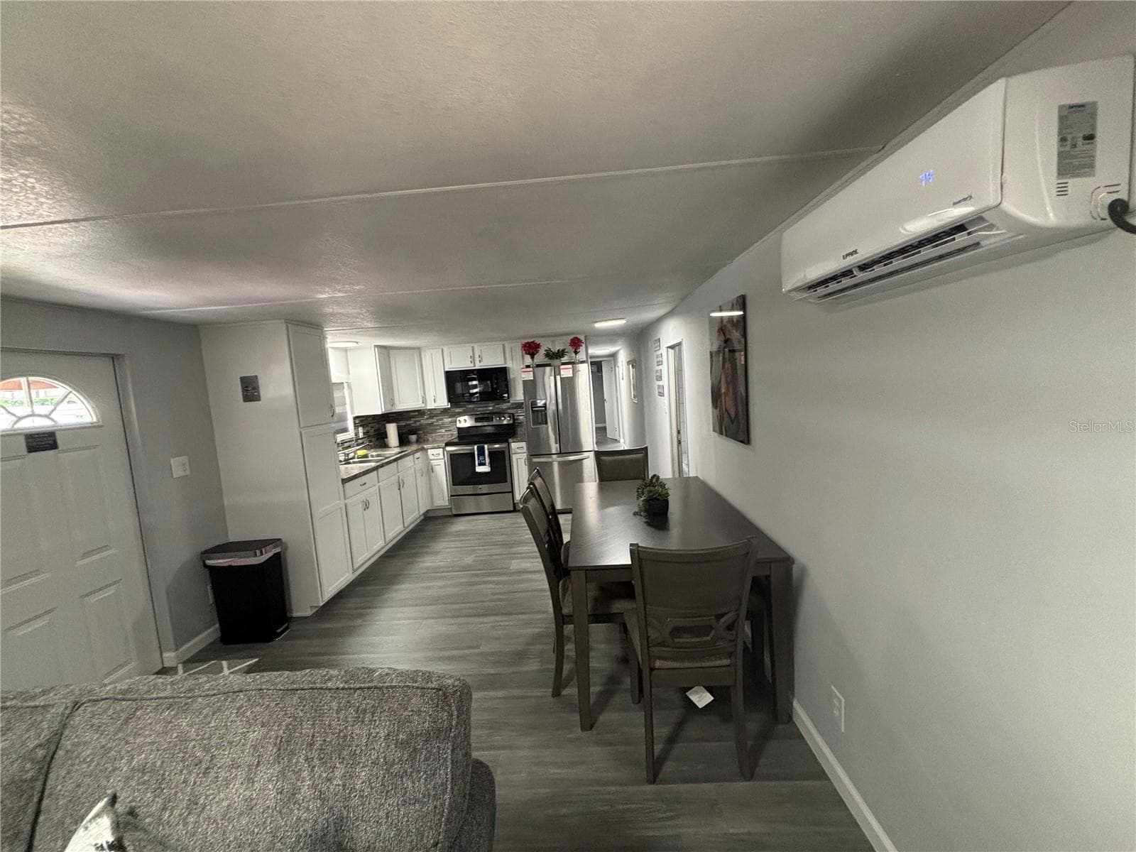 Mobile Home at 6141 SW 57TH CT, OCALA, photo 3 of 8
