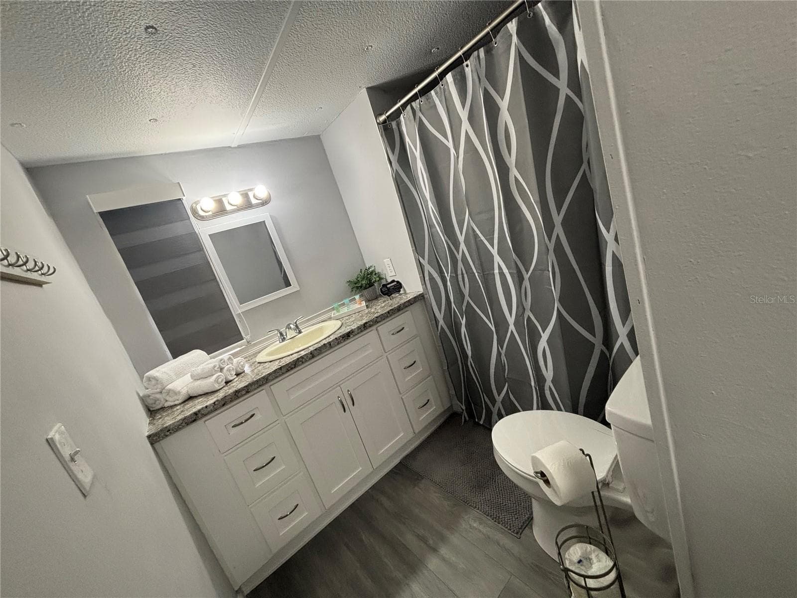 Mobile Home at 6141 SW 57TH CT, OCALA, photo 5 of 8