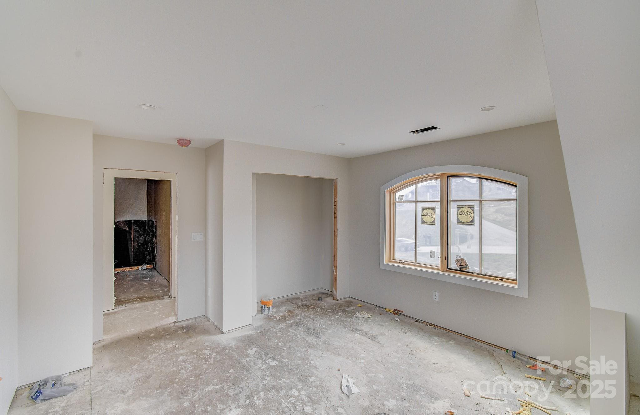 Single Family Residence at Hendersonville, photo 12 of 29
