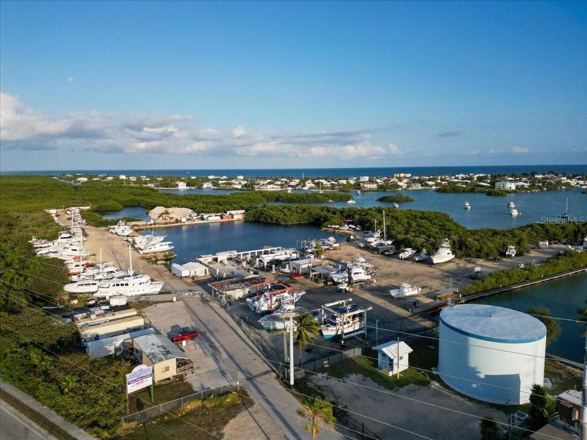 Industrial at 13900 OVERSEAS HWY, MARATHON, photo 18 of 41