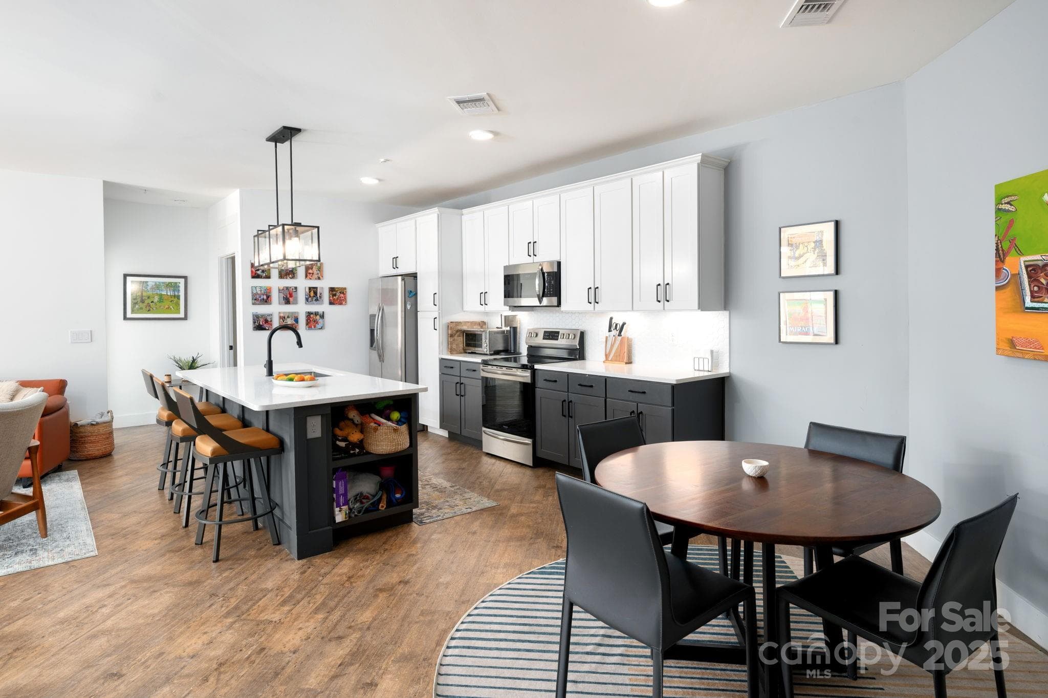 Condominium at Asheville, photo 2 of 45