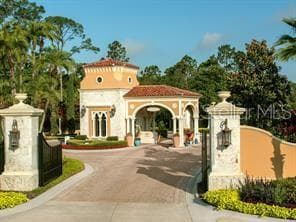 24 hour guard gated community - 10300 WINTER SPARKLE CIR, GOLDEN OAK
