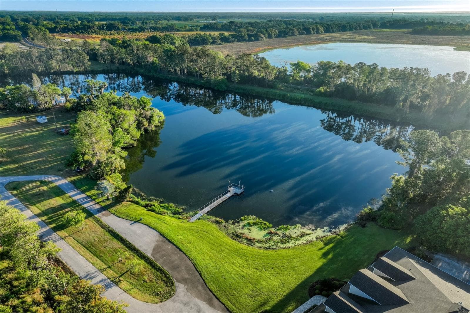 Lake ariel - 701 E 60 HWY, PLANT CITY