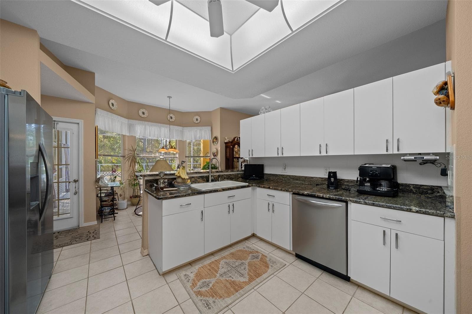 Single Family Residence at 9 GREVILLEA CT, HOMOSASSA, photo 14 of 47