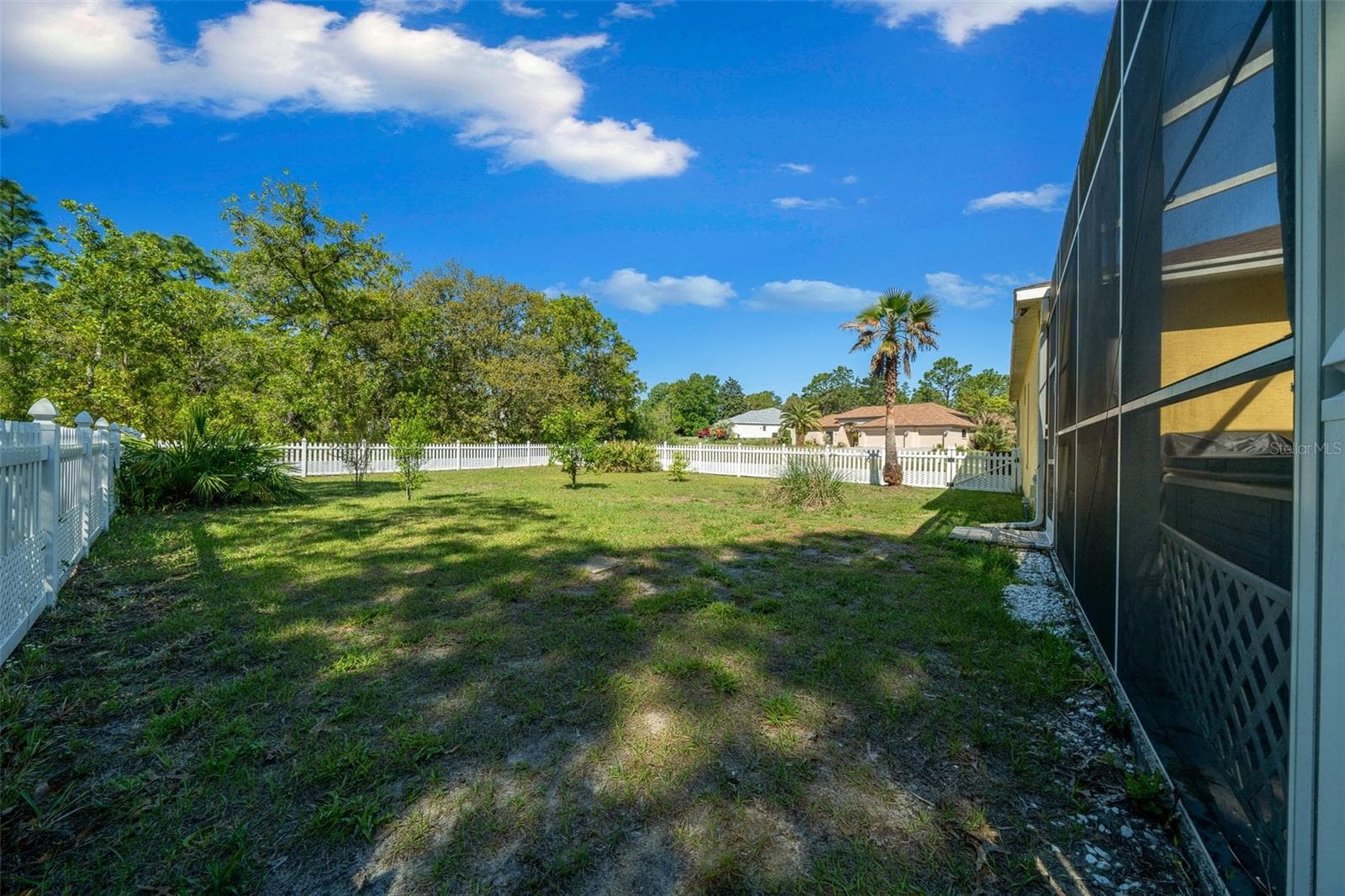 Single Family Residence at 9 GREVILLEA CT, HOMOSASSA, photo 37 of 47