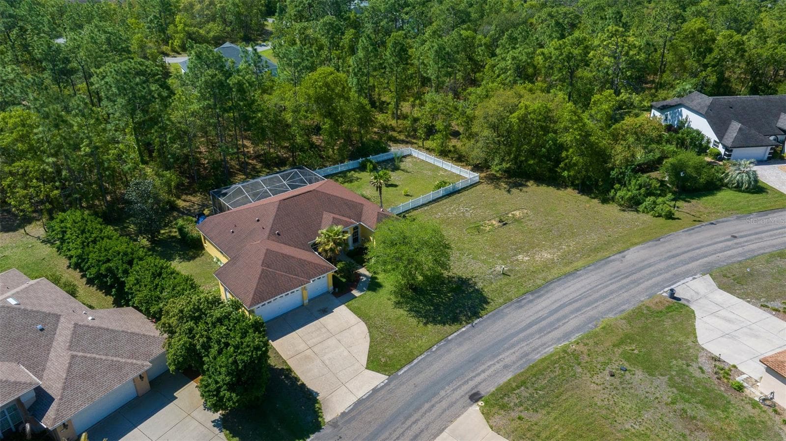Single Family Residence at 9 GREVILLEA CT, HOMOSASSA, photo 41 of 47