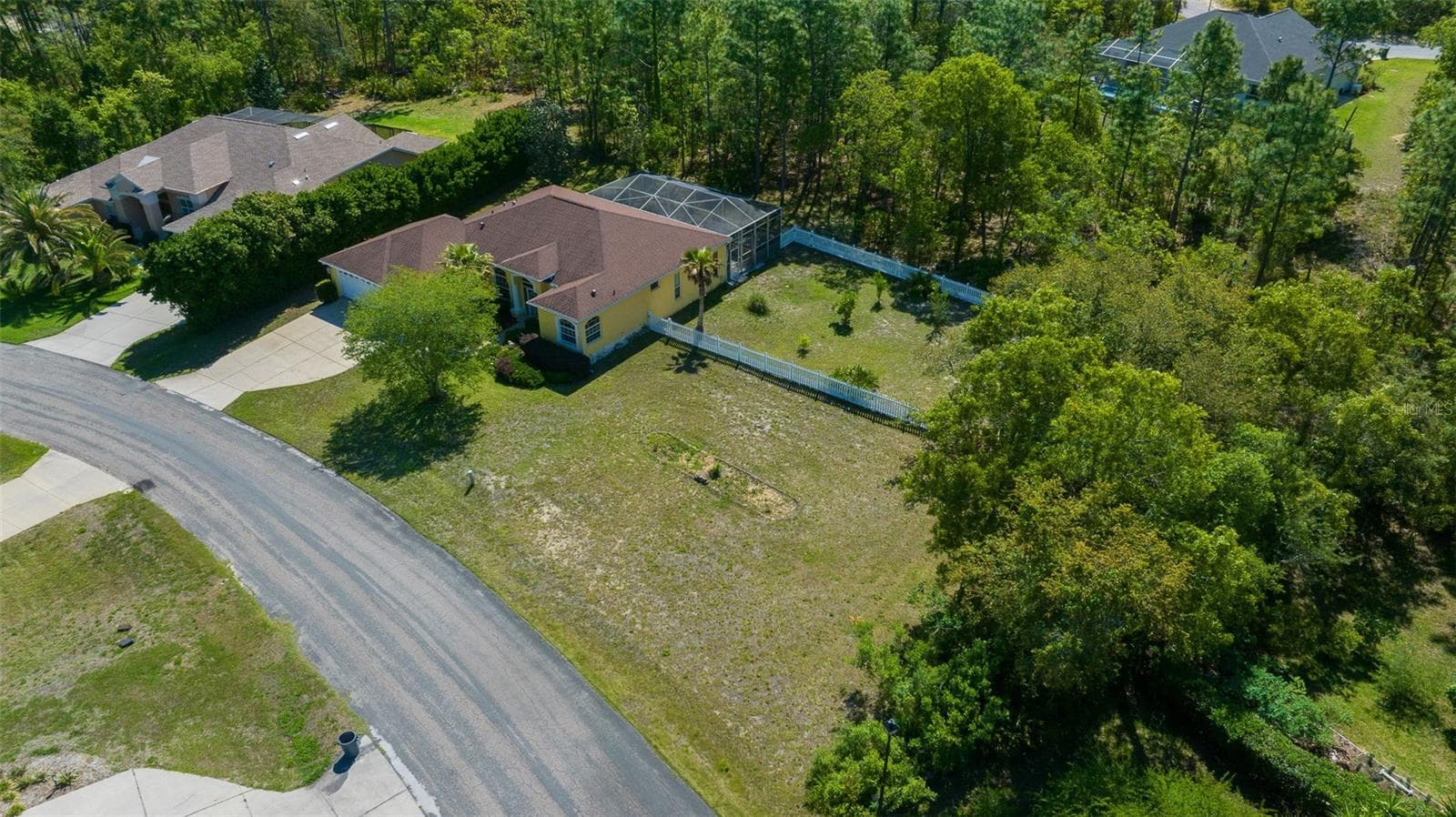 Single Family Residence at 9 GREVILLEA CT, HOMOSASSA, photo 42 of 47