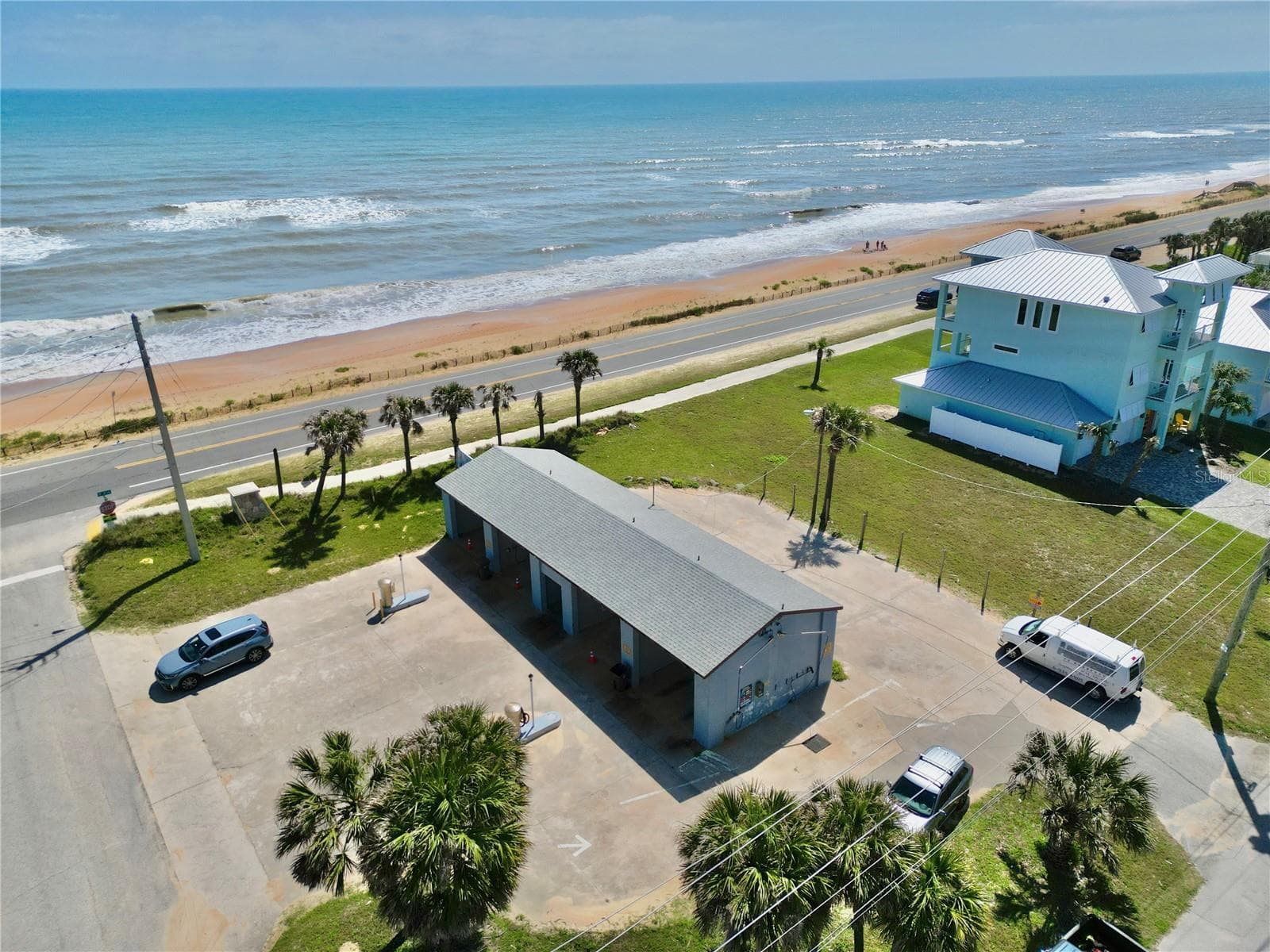 2299 N OCEANSHORE BLVD
